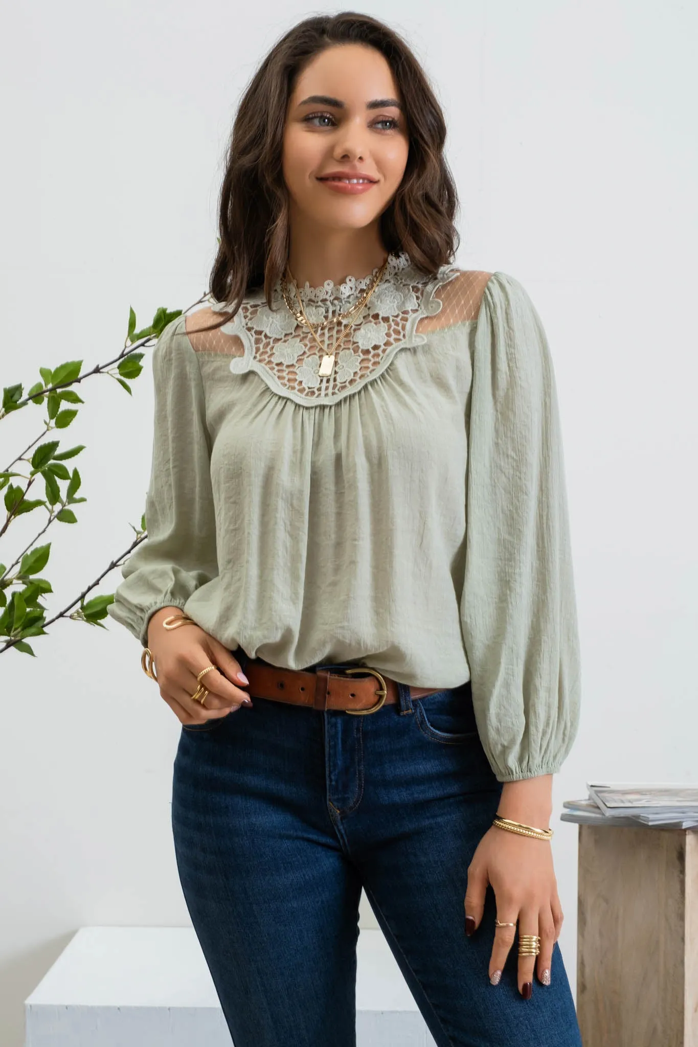 LACE YOKE BLOUSE sold by Blu Pepper product image thumbnail 5