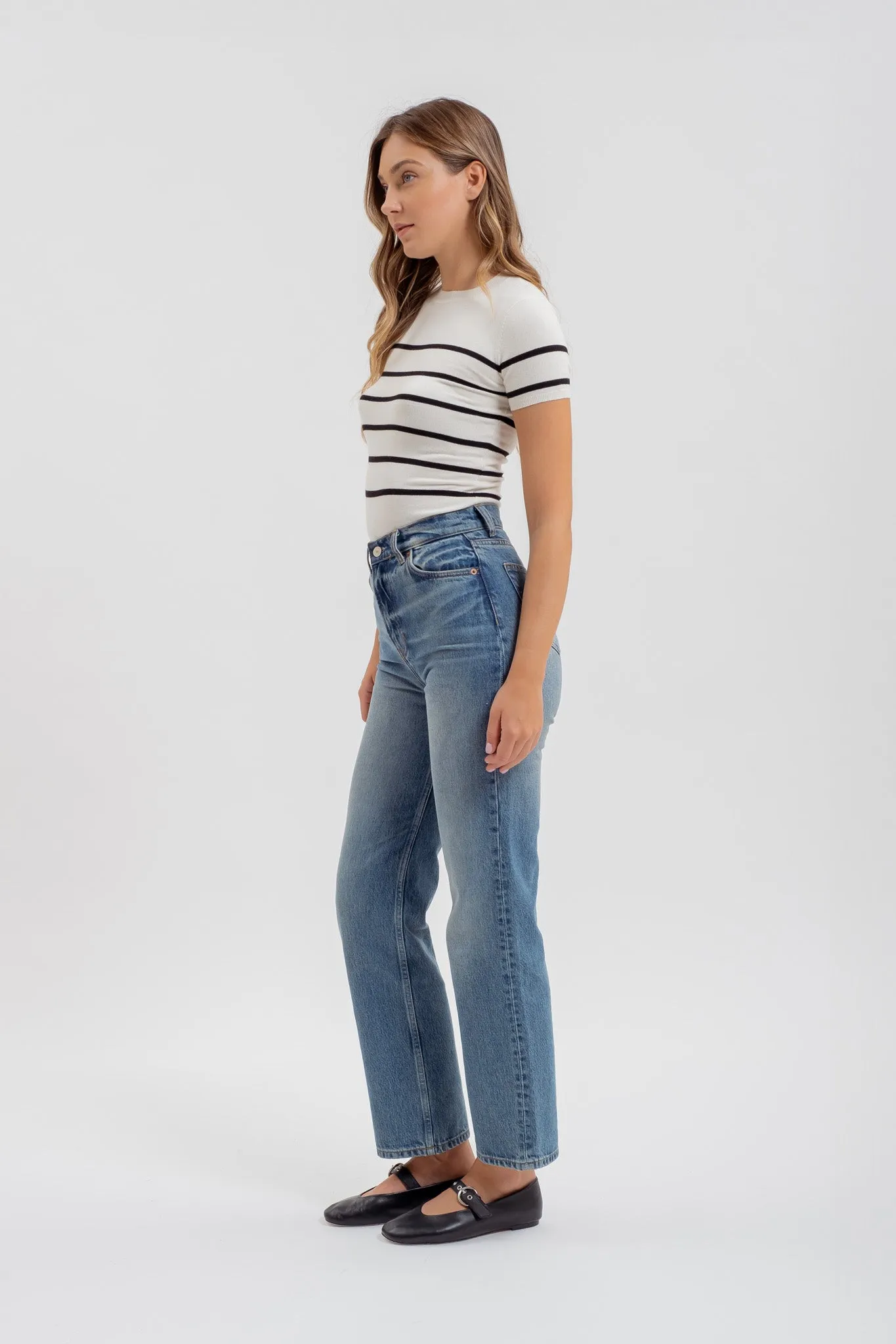 STRIPE ROUND NECK SHORT SLEEVE SWEATER KNIT TOP sold by Blu Pepper product image thumbnail 3
