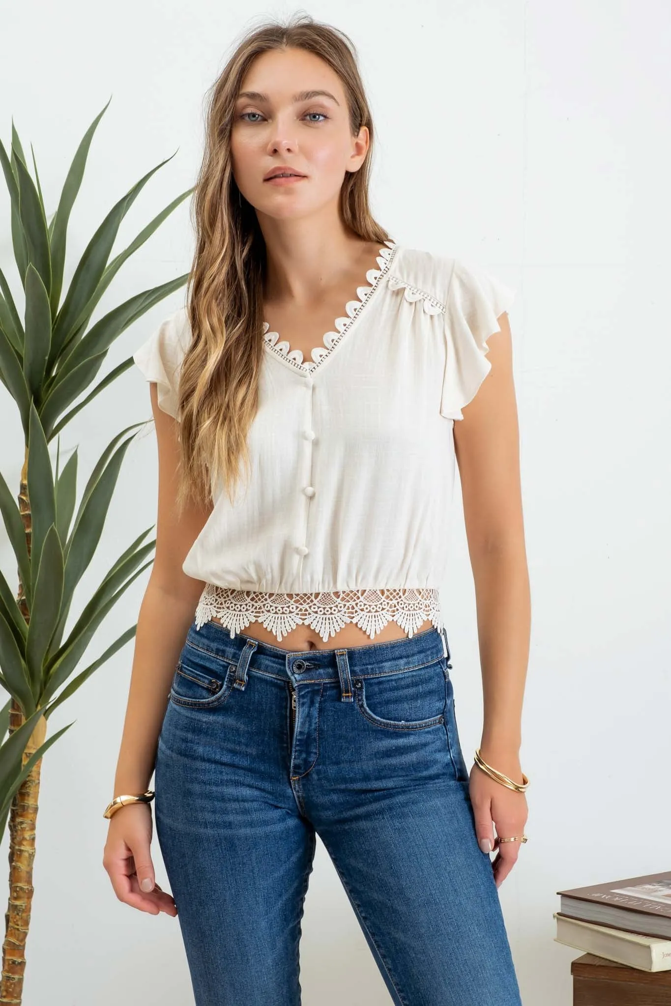 SCALLOP LACE TRIM BACK TIE SHORT SLEEVE CROP TOP sold by Blu Pepper product image thumbnail 5