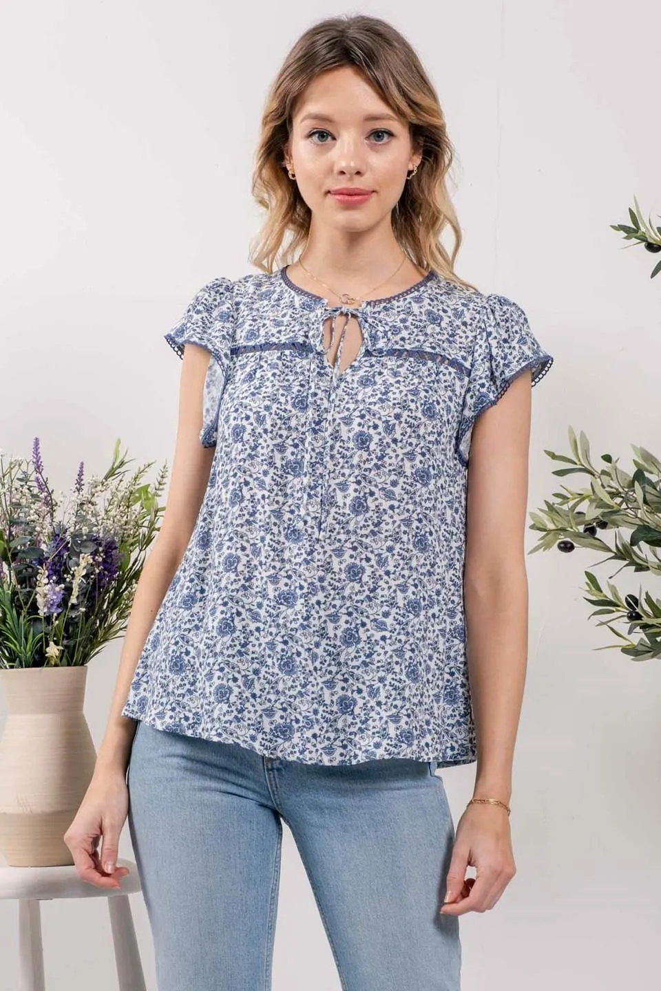 LINE LACE DETAIL WOVEN TOP sold by Blu Pepper product image thumbnail 5