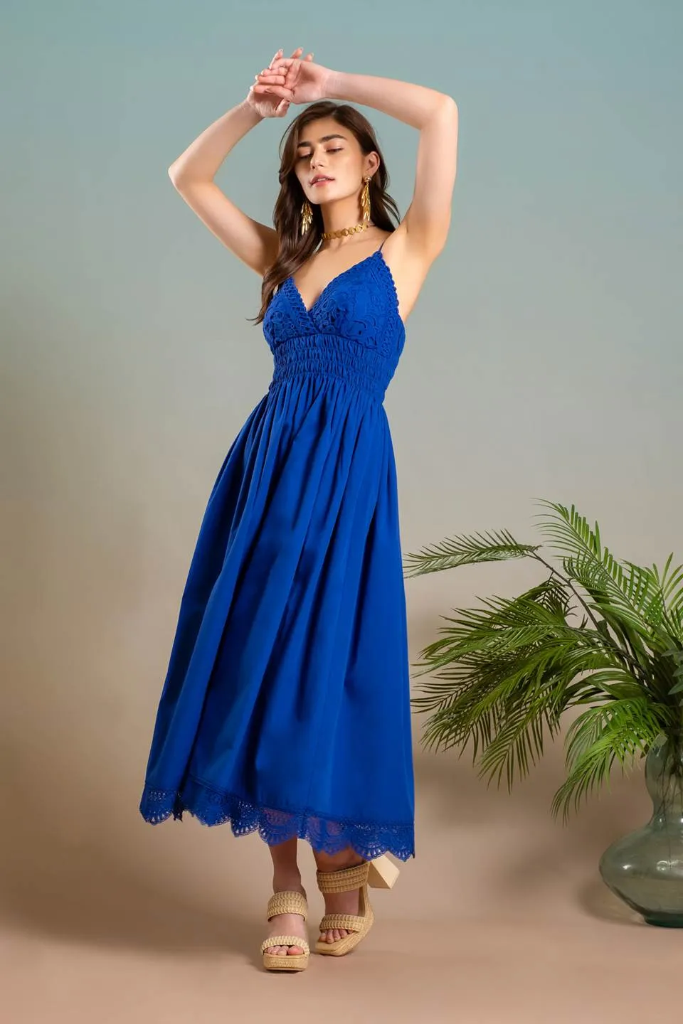V NECK LACE TRIM MIDI DRESS sold by Blu Pepper product image thumbnail 5