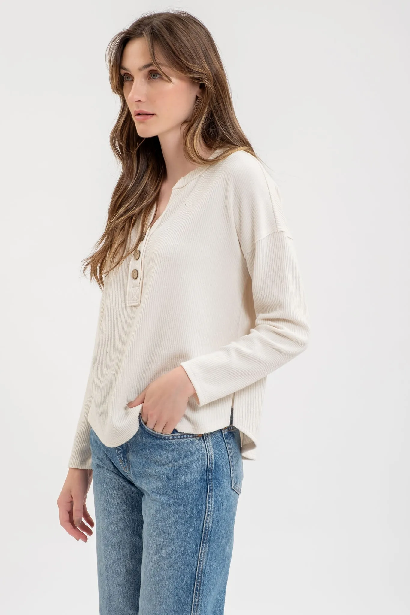 HALF BUTTON V NECK LONG SLEEVE KNIT TOP sold by Blu Pepper product image thumbnail 3