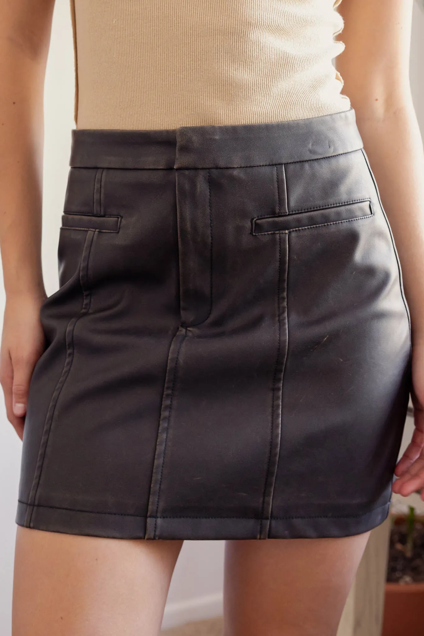 WASHED FAUX LEATHER MINI SKIRT sold by Blu Pepper product image thumbnail 4