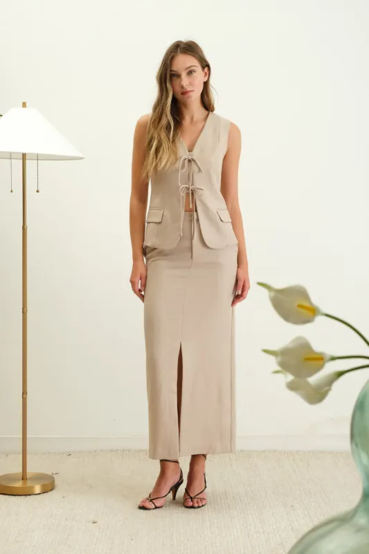 FRONT SLIT MIDI PENCIL SKIRT sold by Blu Pepper