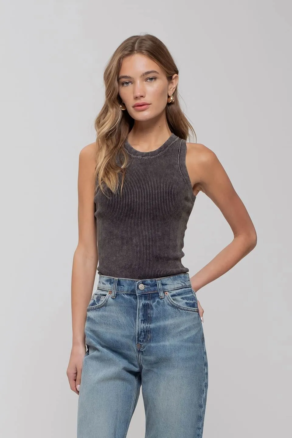 WASHED ROUND NECK SWEATER KNIT TANK TOP sold by Blu Pepper product image thumbnail 4