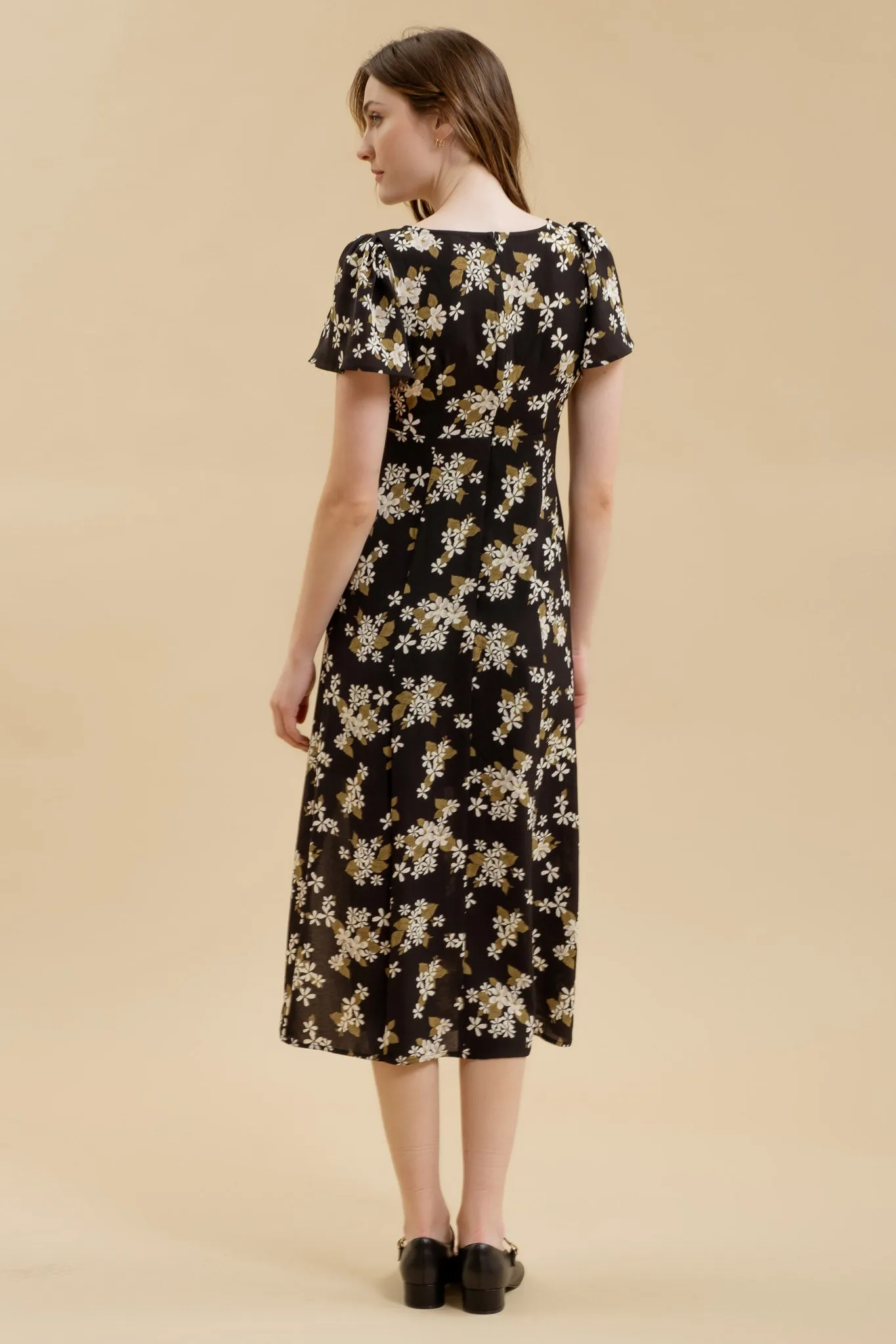 FLORAL V NECK SHORT SLEEVE SPLIT THIGH MIDI DRESS sold by Blu Pepper product image thumbnail 2
