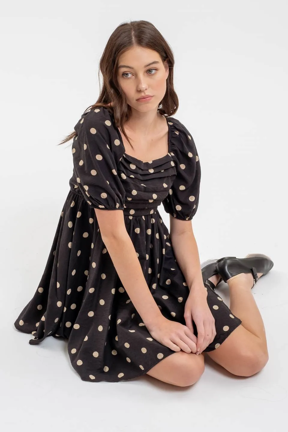 POLKA DOT BALLOON SLEEVE PLEATED MINI DRESS sold by Blu Pepper product image thumbnail 4
