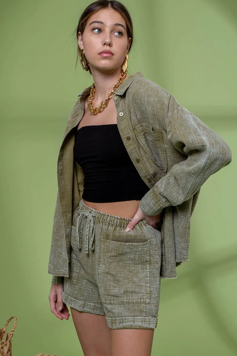 WASHED RAW EDGE BUTTON DOWN SHIRT sold by Blu Pepper product image thumbnail 4