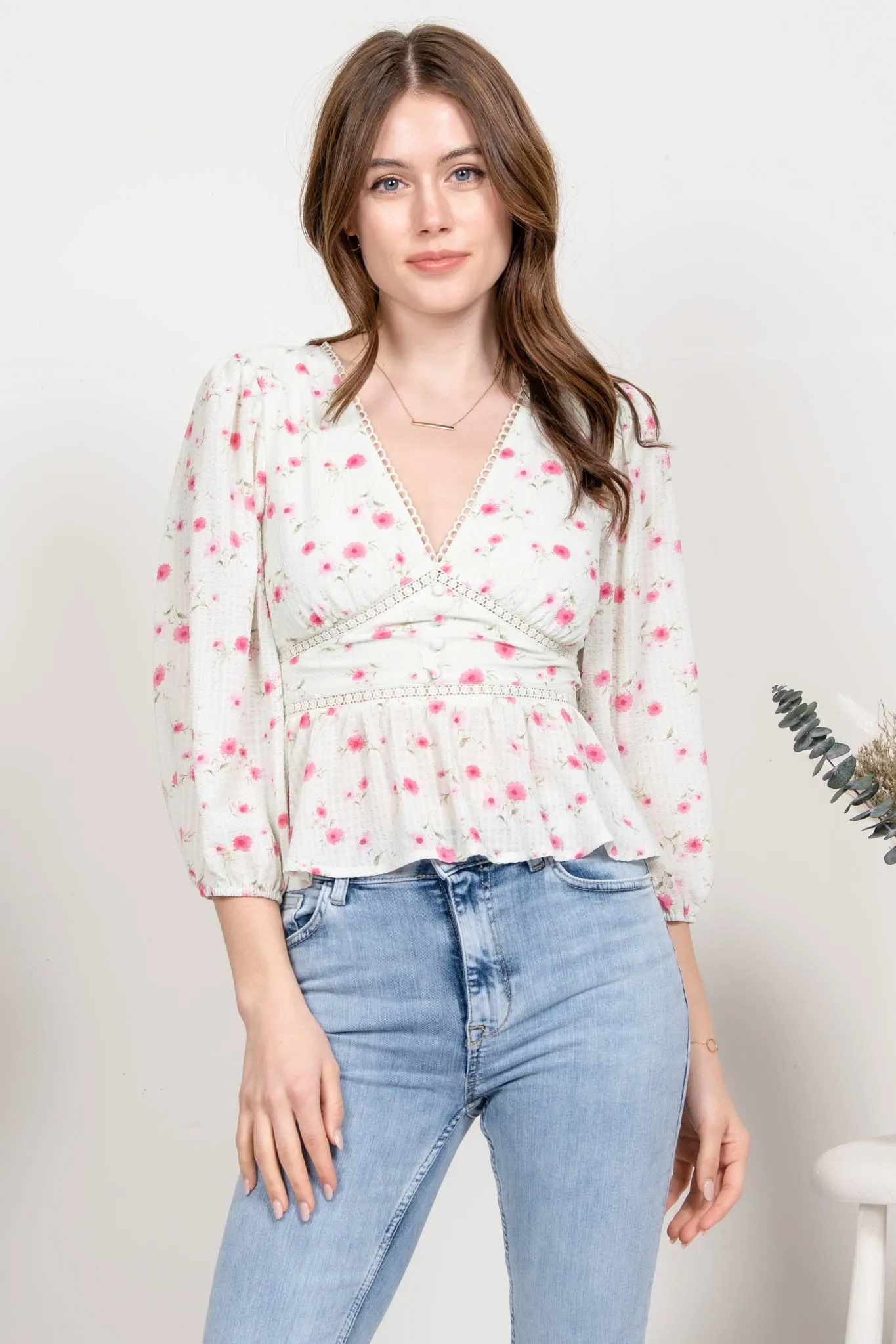 FLORAL 3/4 SLEEVE TOP sold by Blu Pepper