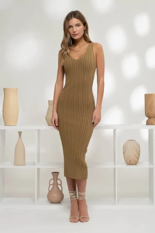 V NECK SLEEVELESS SWEATER KNIT MIDI DRESS sold by Blu Pepper