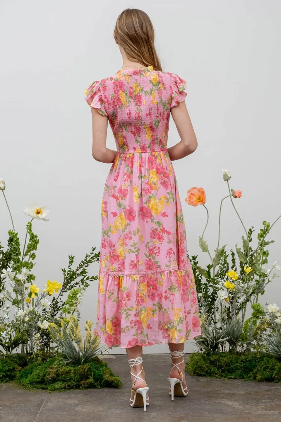 FLORAL SCOOP NECK SMOCKED MAXI DRESS sold by Blu Pepper product image thumbnail 2