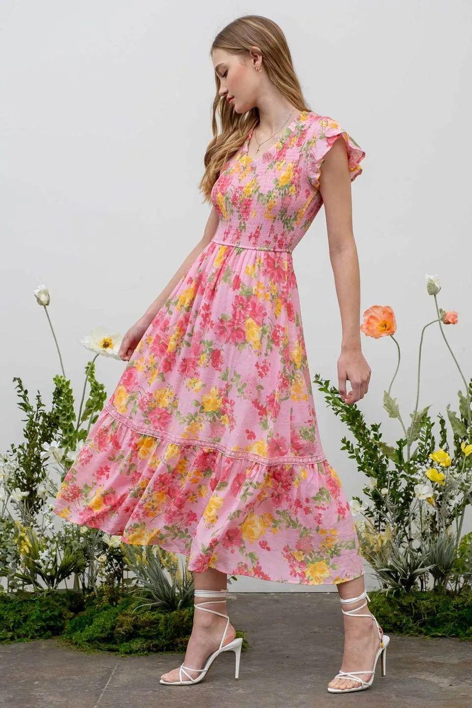 FLORAL SCOOP NECK SMOCKED MAXI DRESS sold by Blu Pepper product image thumbnail 3