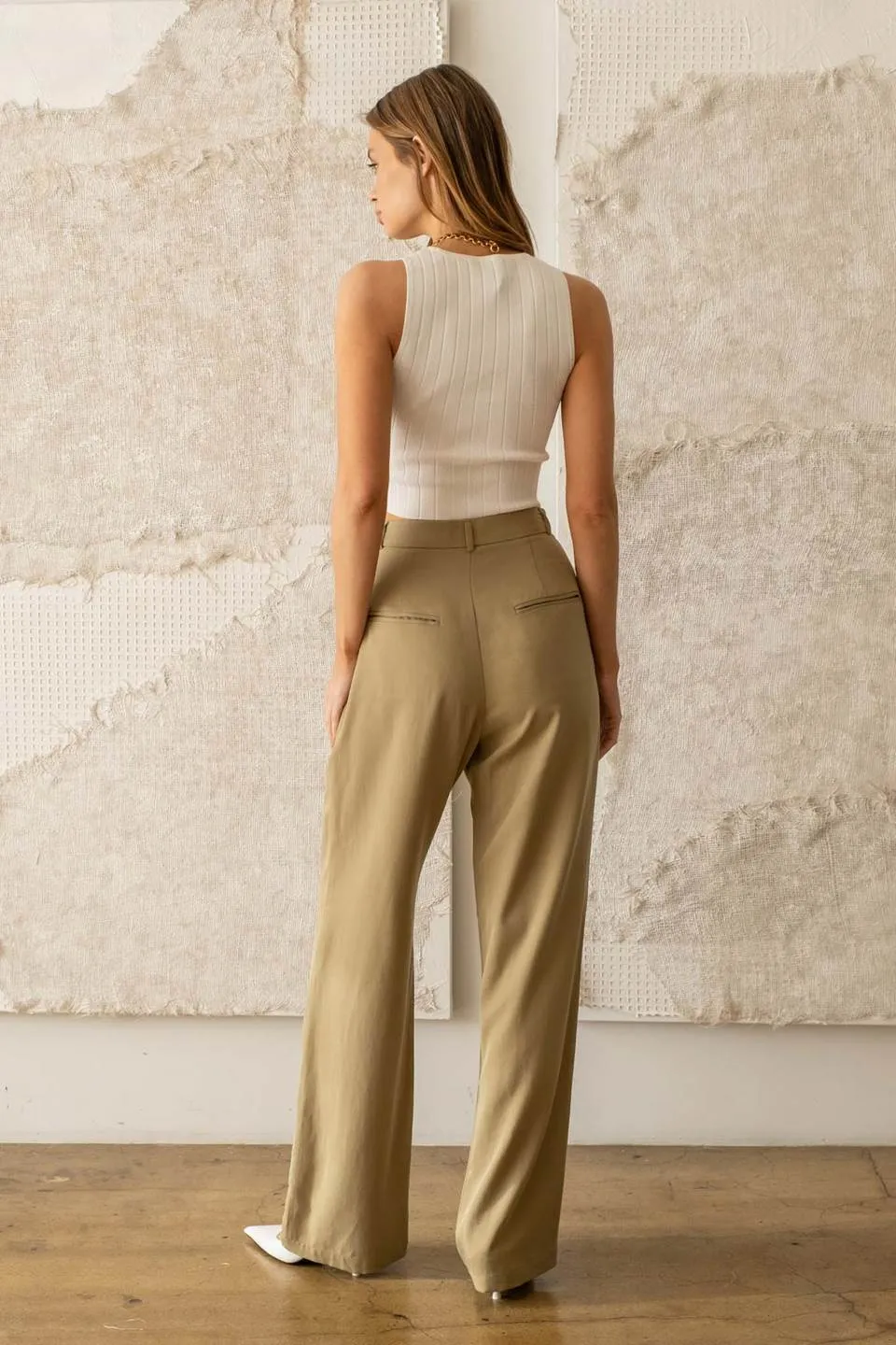 SLEEVELESS RIB KNIT CROPPED TANK sold by Blu Pepper product image thumbnail 2