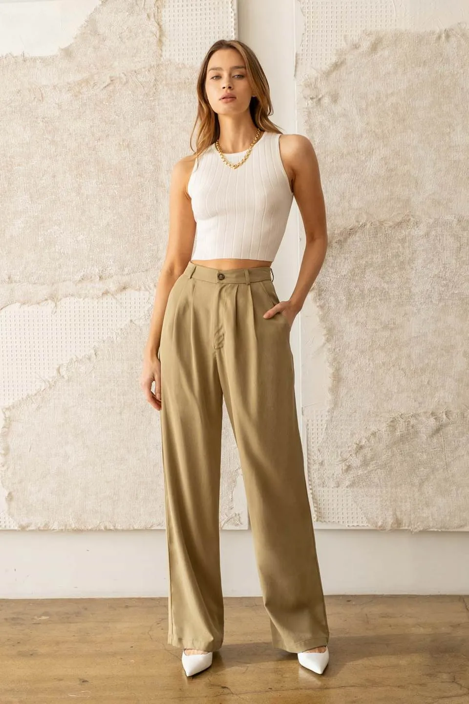 SLEEVELESS RIB KNIT CROPPED TANK sold by Blu Pepper