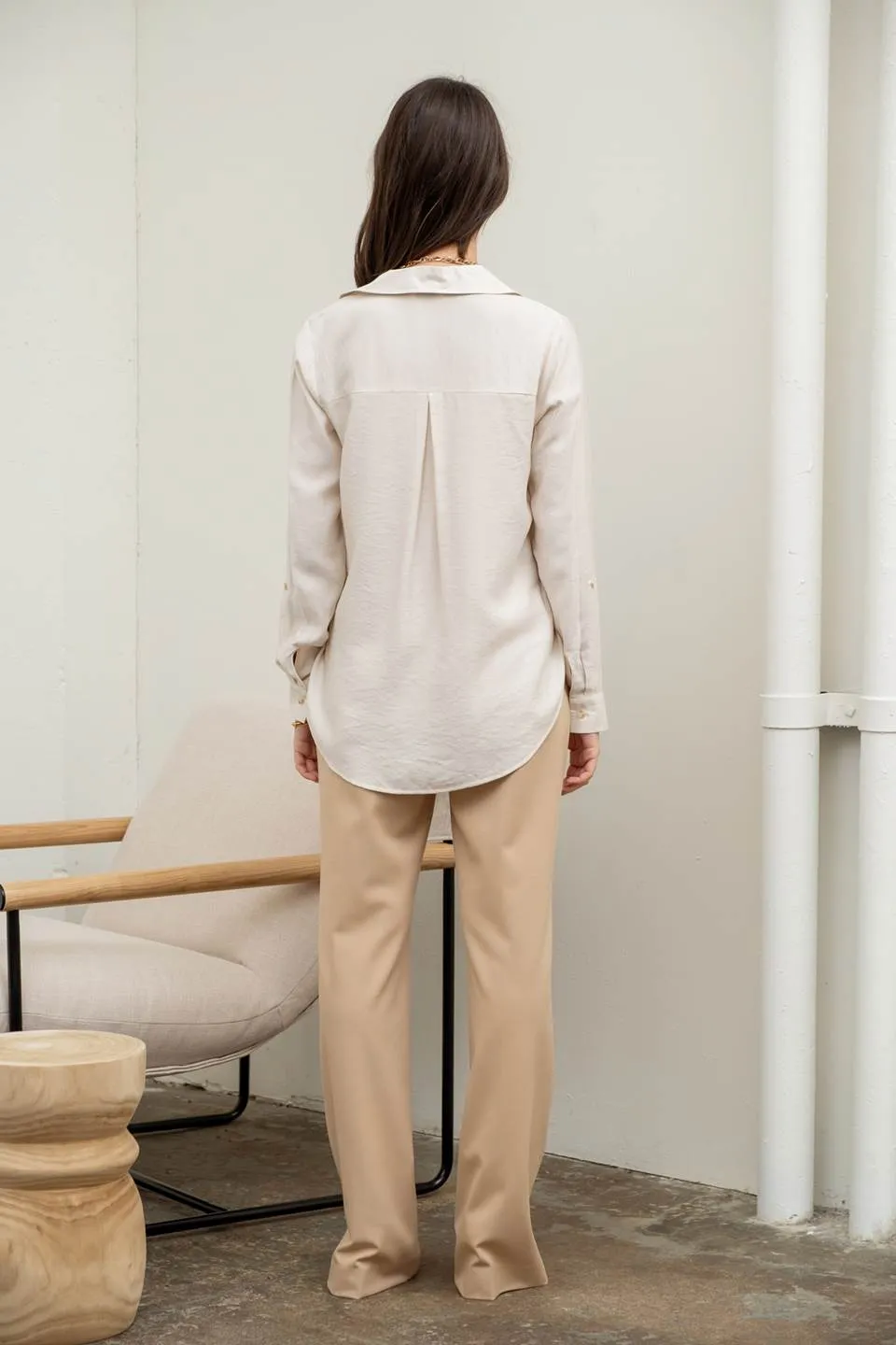 COLLARED BUTTON DOWN TAB SLEEVE POCKET DETAIL SHIR sold by Blu Pepper product image thumbnail 3