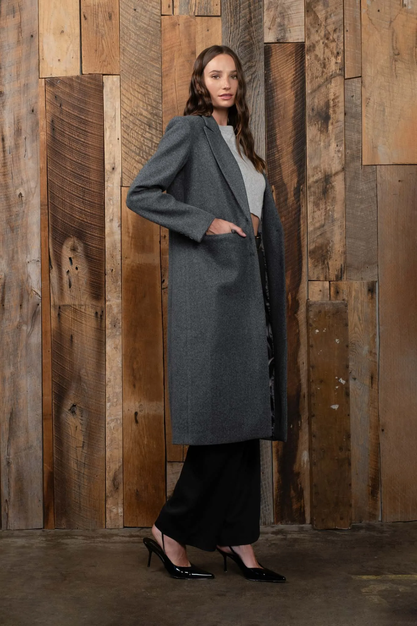 NOTCHED COLLAR LONGLINE BUTTON COAT sold by Blu Pepper product image thumbnail 3