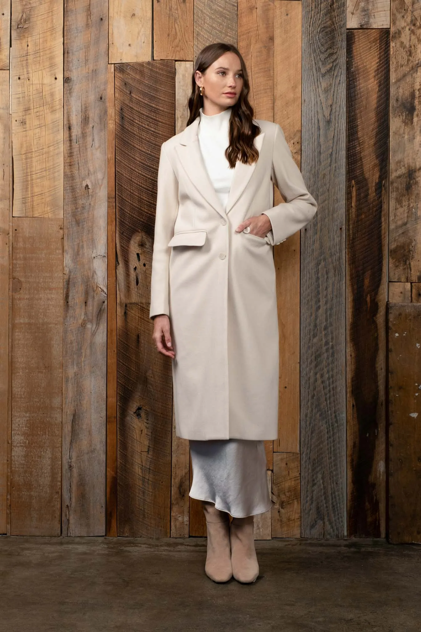 NOTCHED COLLAR LONGLINE BUTTON COAT sold by Blu Pepper product image thumbnail 5