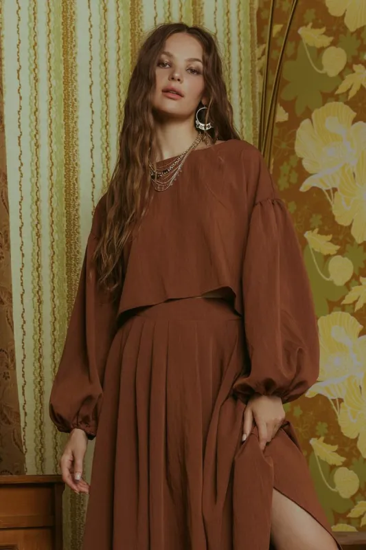 SOLID BALLON SLEEVE TOP sold by Blu Pepper