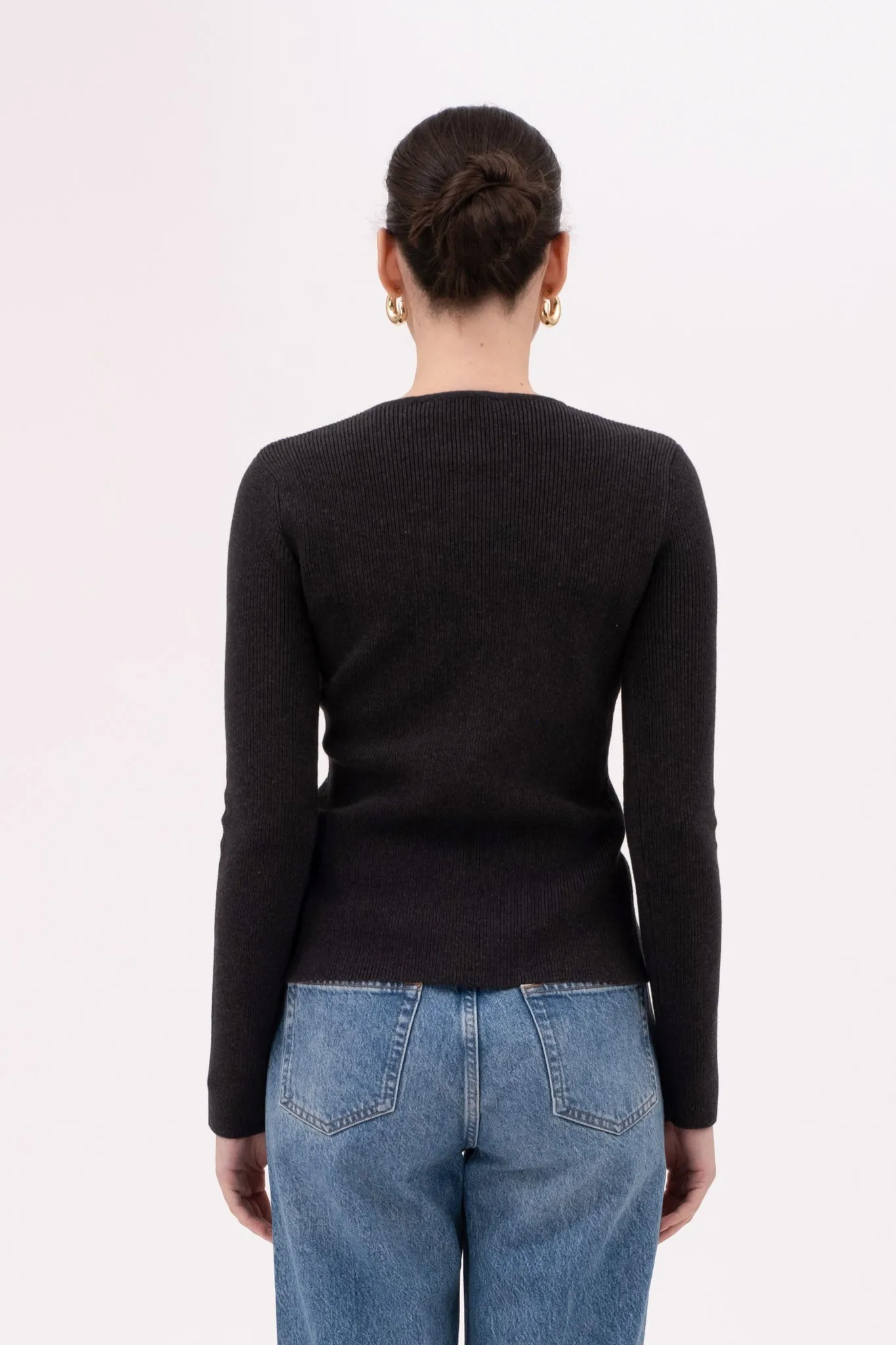 ROUND NECK SIDE BUTTON DETAIL KNIT SWEATER sold by Blu Pepper product image thumbnail 5