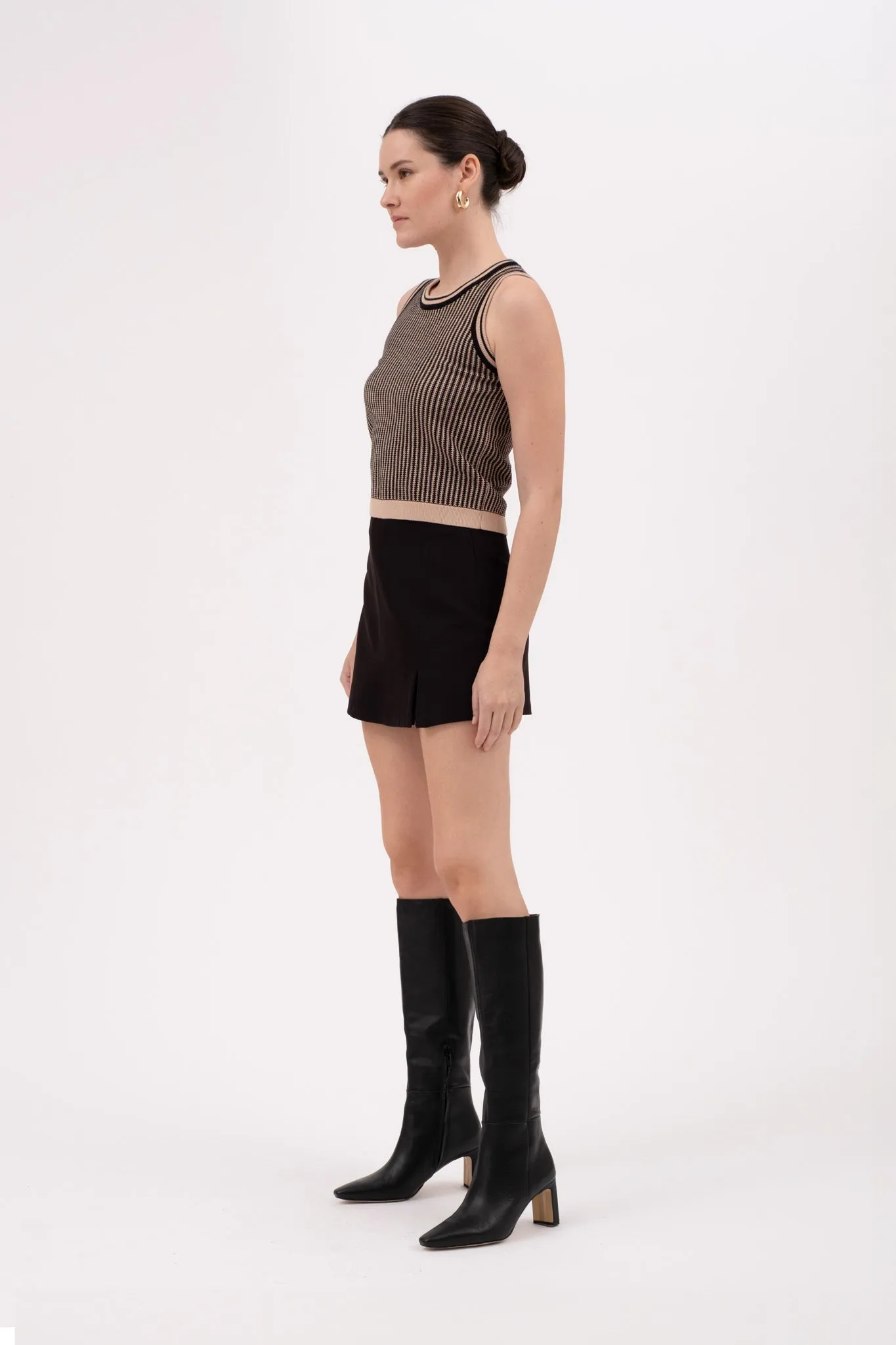 CONTRAST STRIPE SLEEVELESS SWEATER VEST sold by Blu Pepper product image thumbnail 3
