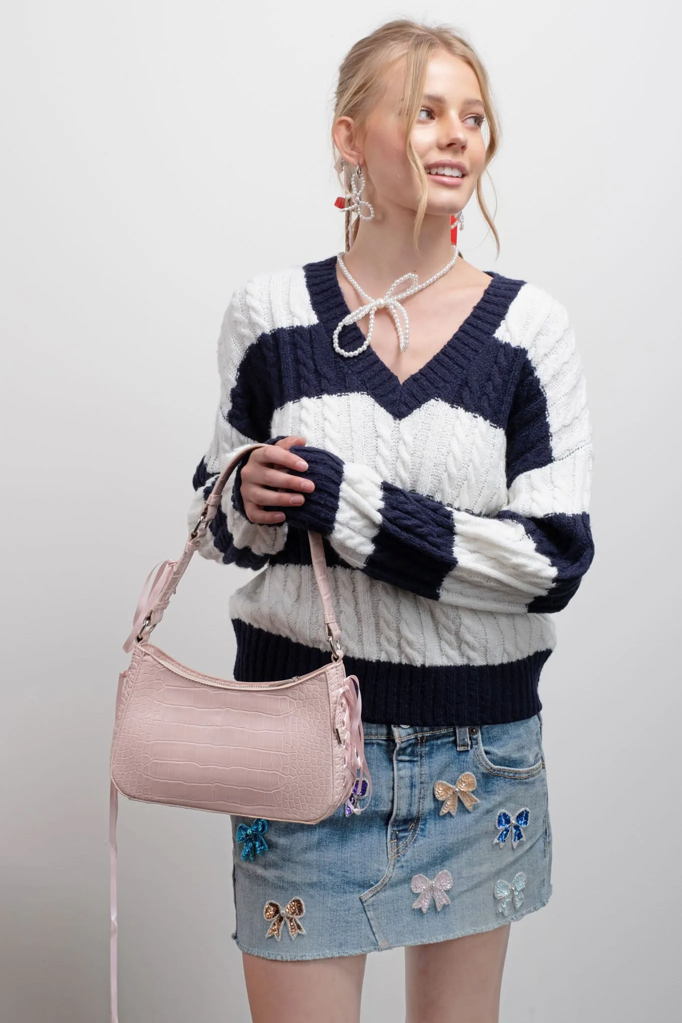 STRIPE V NECK CABLE KNIT PULLOVER SWEATER sold by Blu Pepper product image thumbnail 4