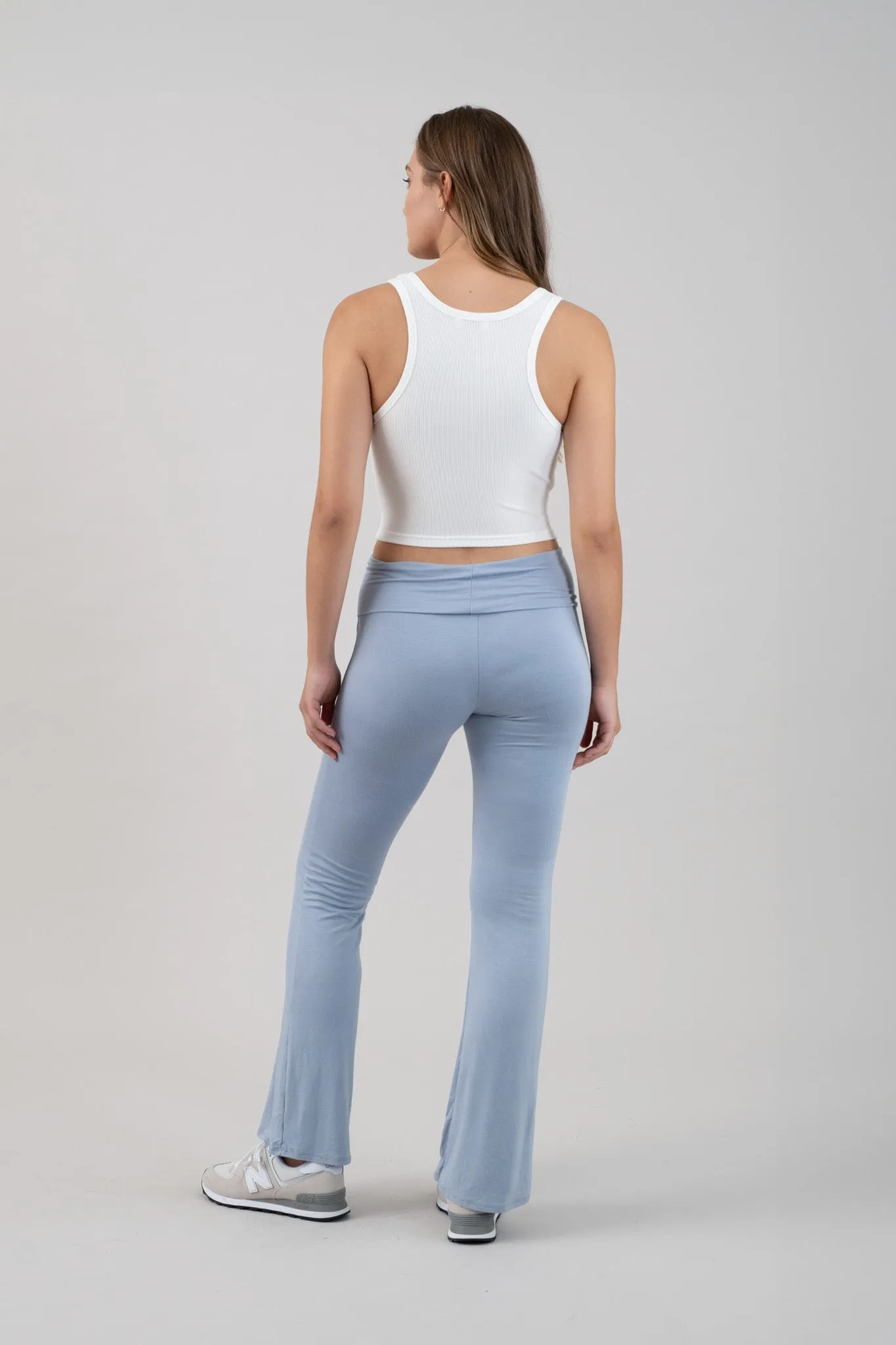 SCOOP NECK SLEEVELESS CROPPED KNIT TANK TOP sold by Blu Pepper product image thumbnail 2