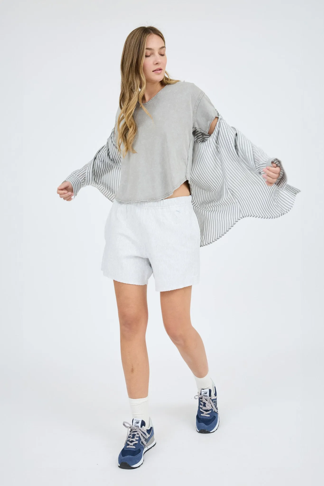 WASHED RAW EDGE SHORT SLEEVE V NECK KNIT TOP sold by Blu Pepper