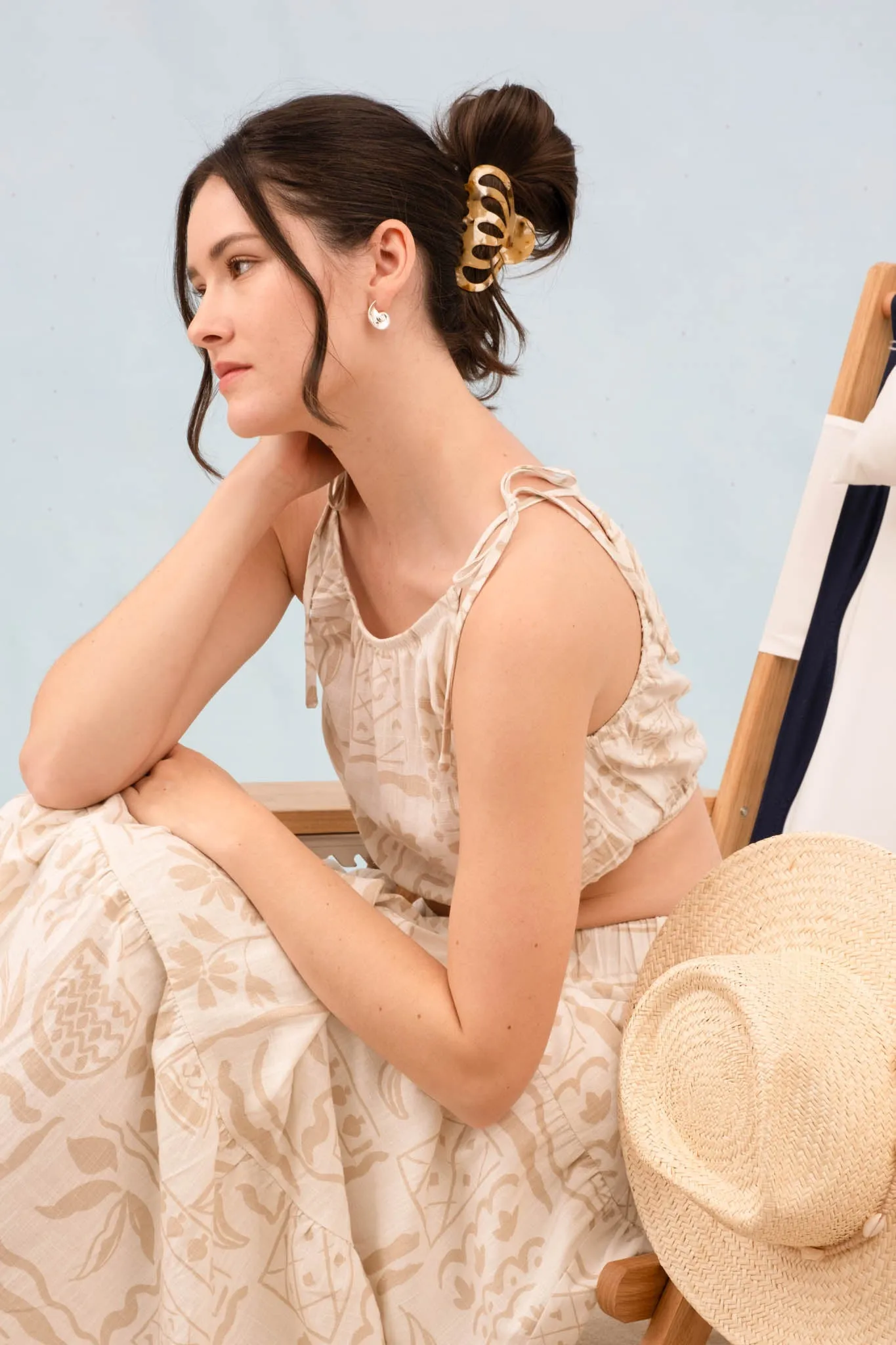 BOHO FLORAL PRINT TIE STRAP HALTER CROP TOP sold by Blu Pepper product image thumbnail 5