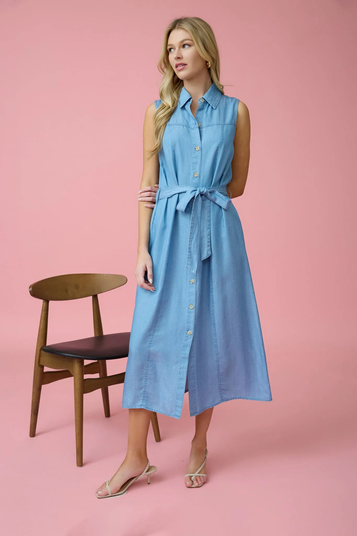 COLLARED SLEEVELESS BELTED CHAMBRAY MIDI DRESS sold by Blu Pepper product image thumbnail 3