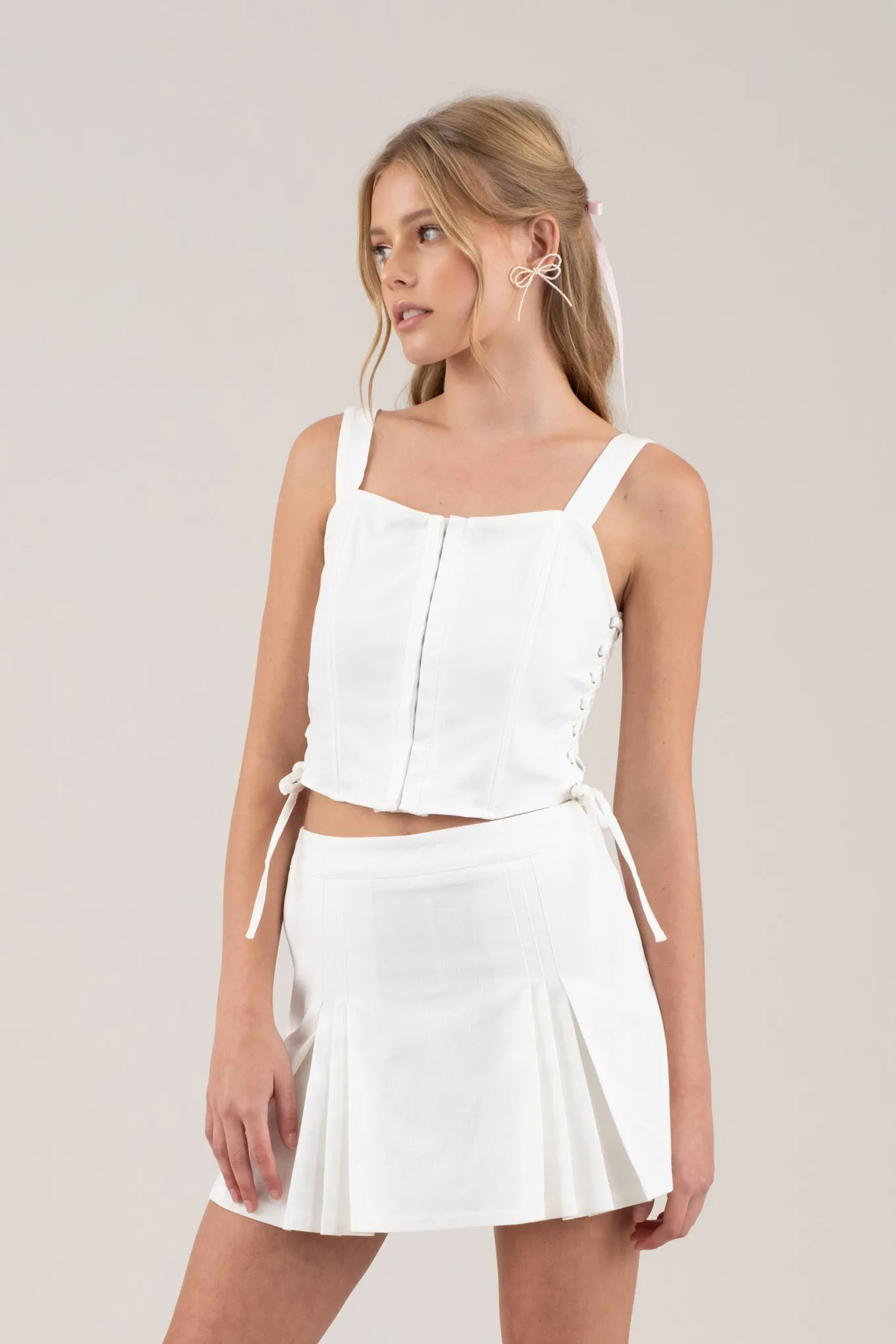 FRONT HOOK & EYE SIDE BRAID SLEEVELESS CROP TOP sold by Blu Pepper product image thumbnail 3