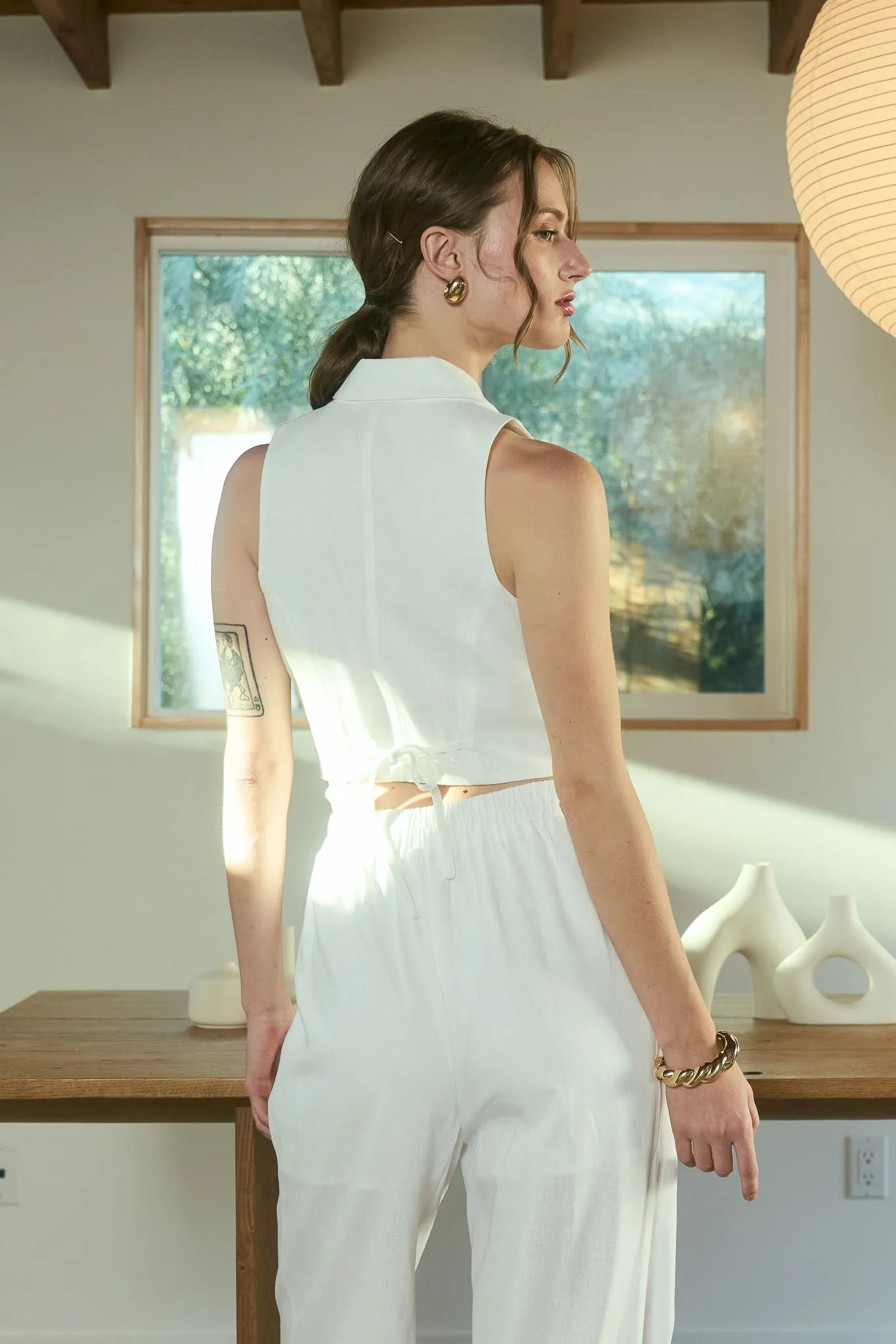 COLLARED BUTTON DOWN CROPPED VEST BLOUSE sold by Blu Pepper product image thumbnail 2