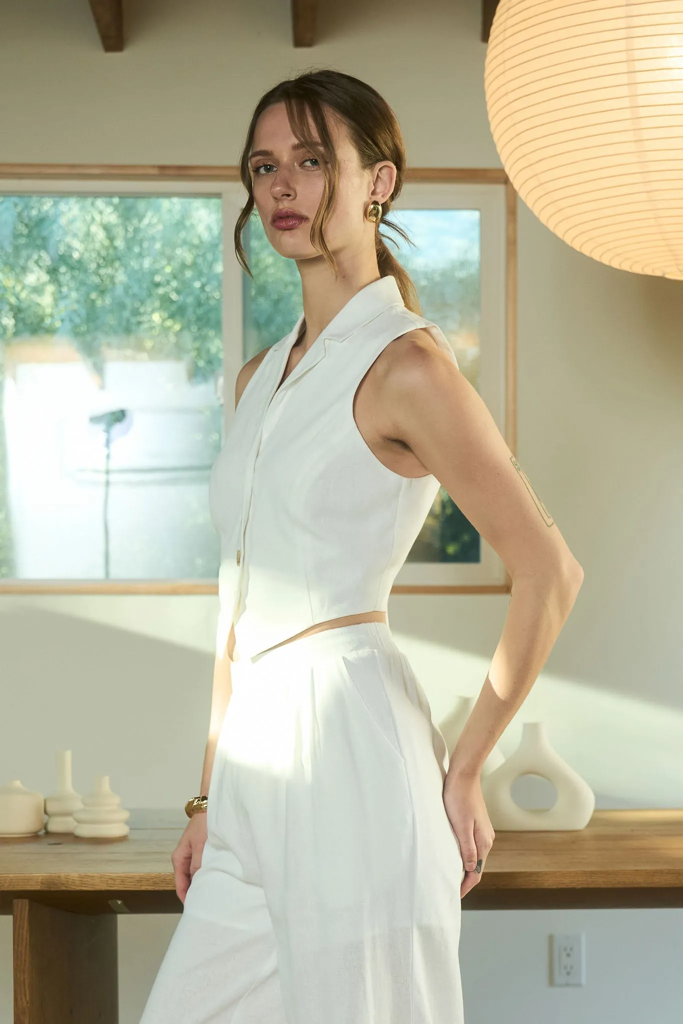 COLLARED BUTTON DOWN CROPPED VEST BLOUSE sold by Blu Pepper product image thumbnail 3