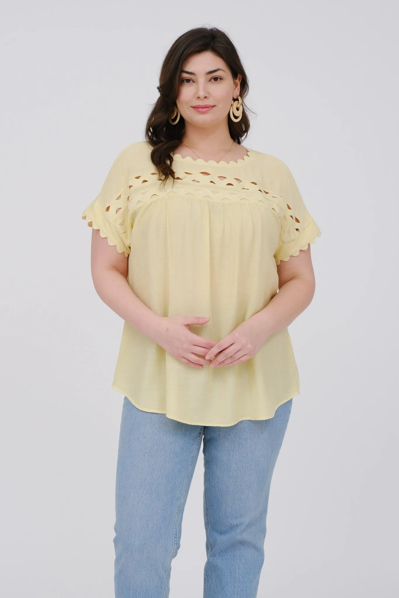 PLUS SCALLOP TRIM CUT-OUT SHORT SLEEVE BLOUSE sold by Blu Pepper product image thumbnail 4