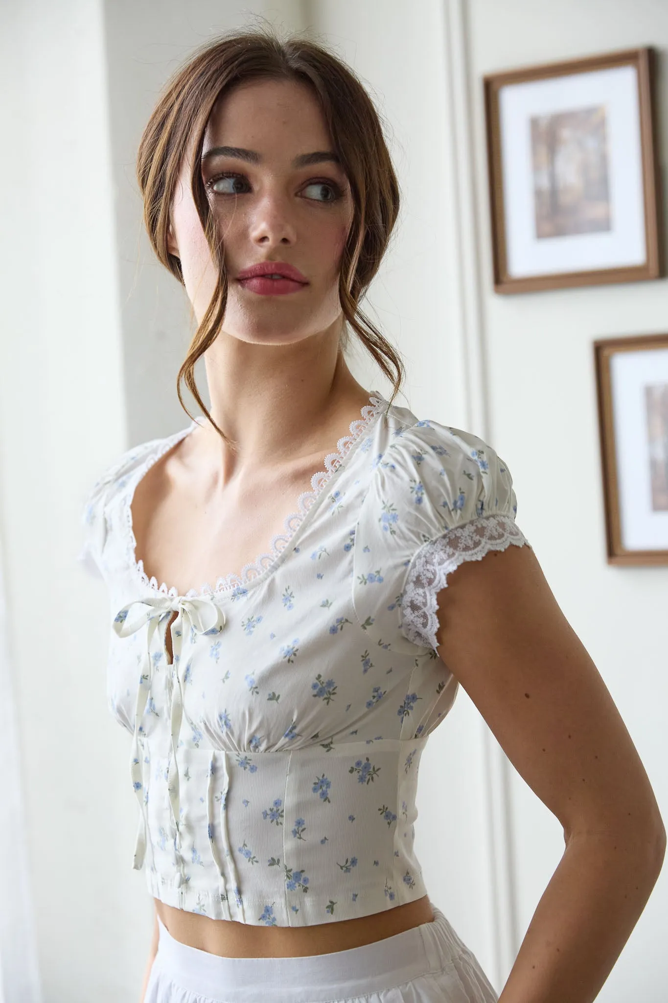 FLORAL LACE TRIM TIE BUTTON FRONT CORSET CROP TOP sold by Blu Pepper product image thumbnail 4
