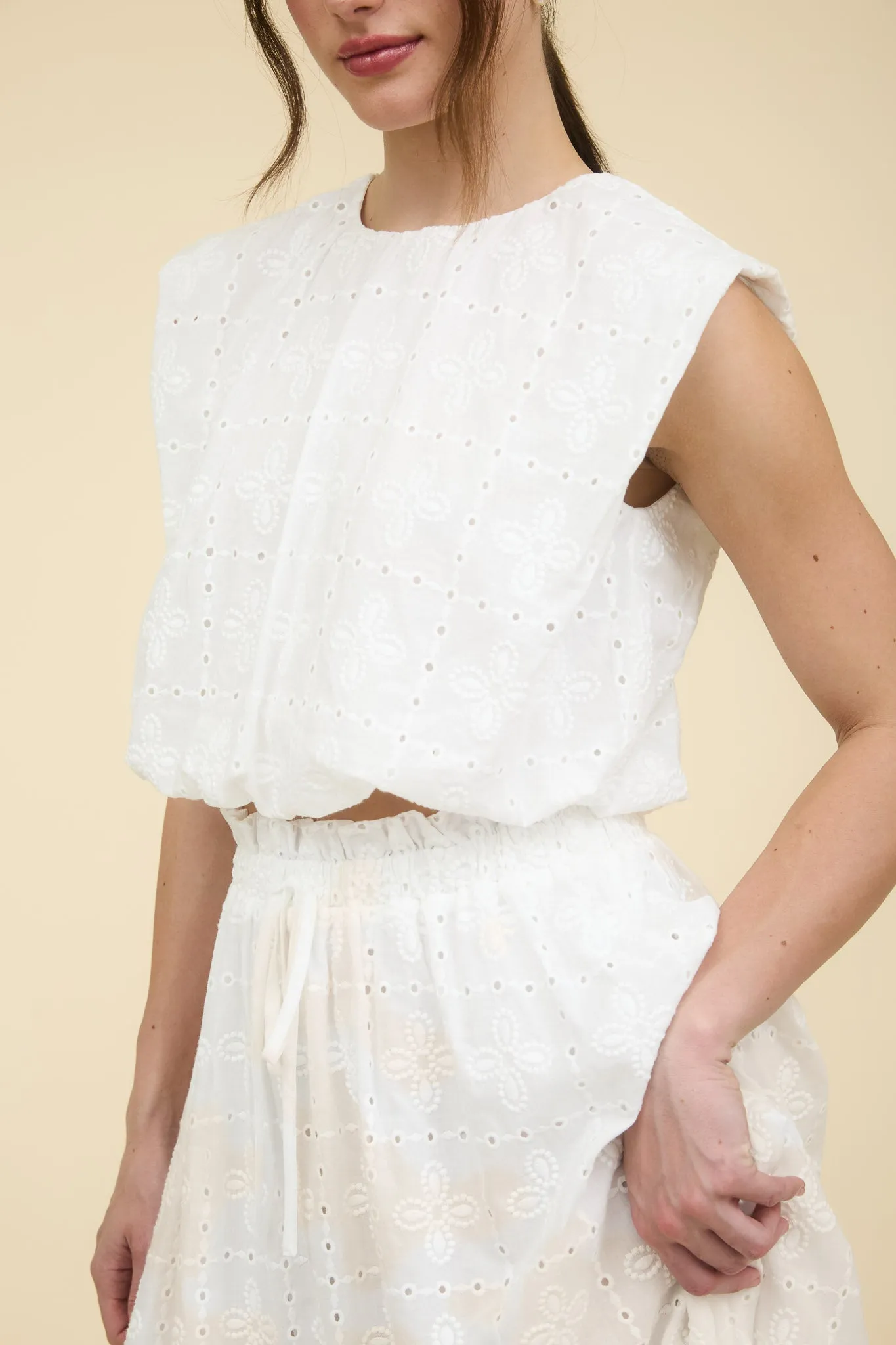 EYELET SLEEVELESS BALLOON HEM BLOUSE sold by Blu Pepper product image thumbnail 5