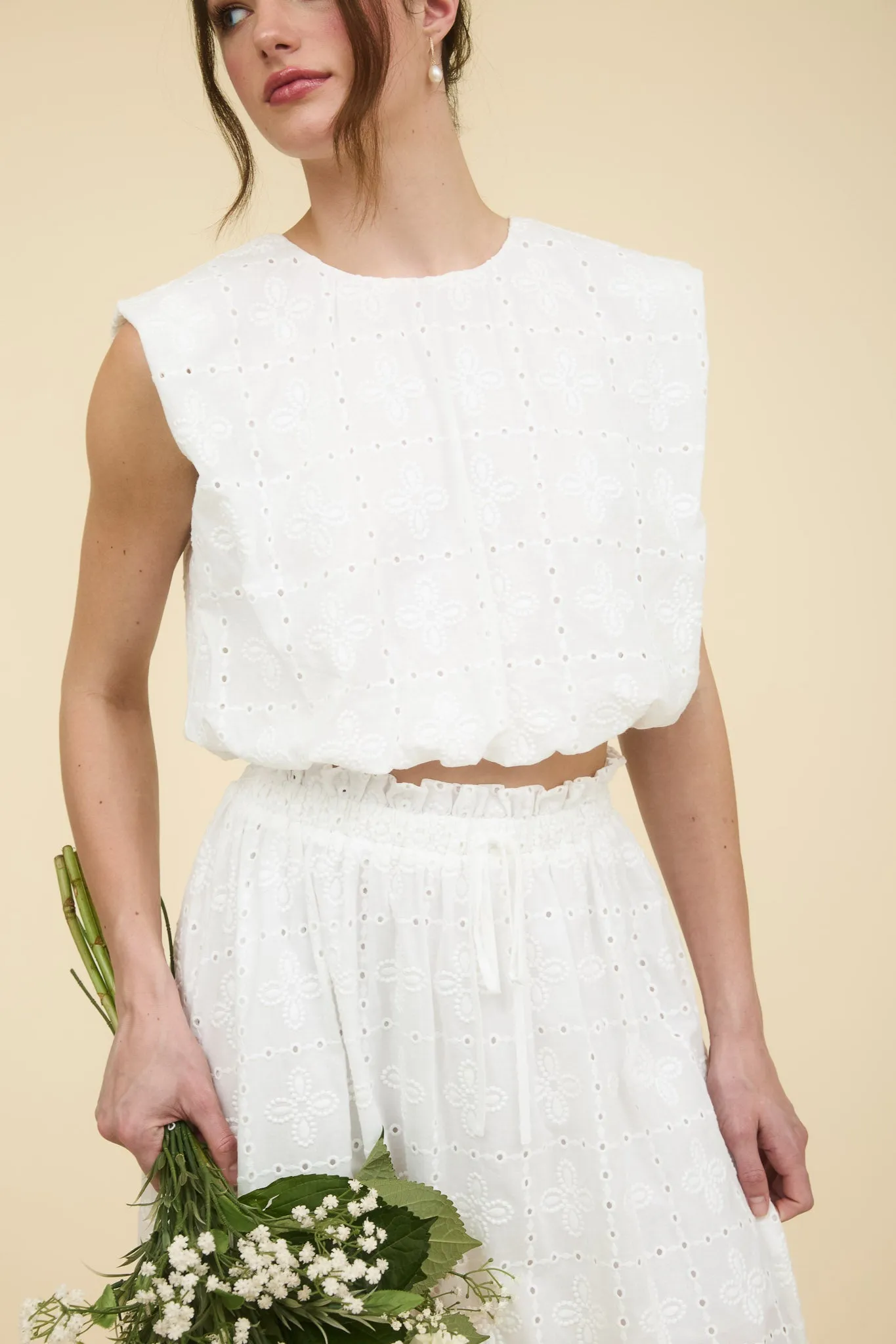 EYELET SLEEVELESS BALLOON HEM BLOUSE sold by Blu Pepper product image thumbnail 4