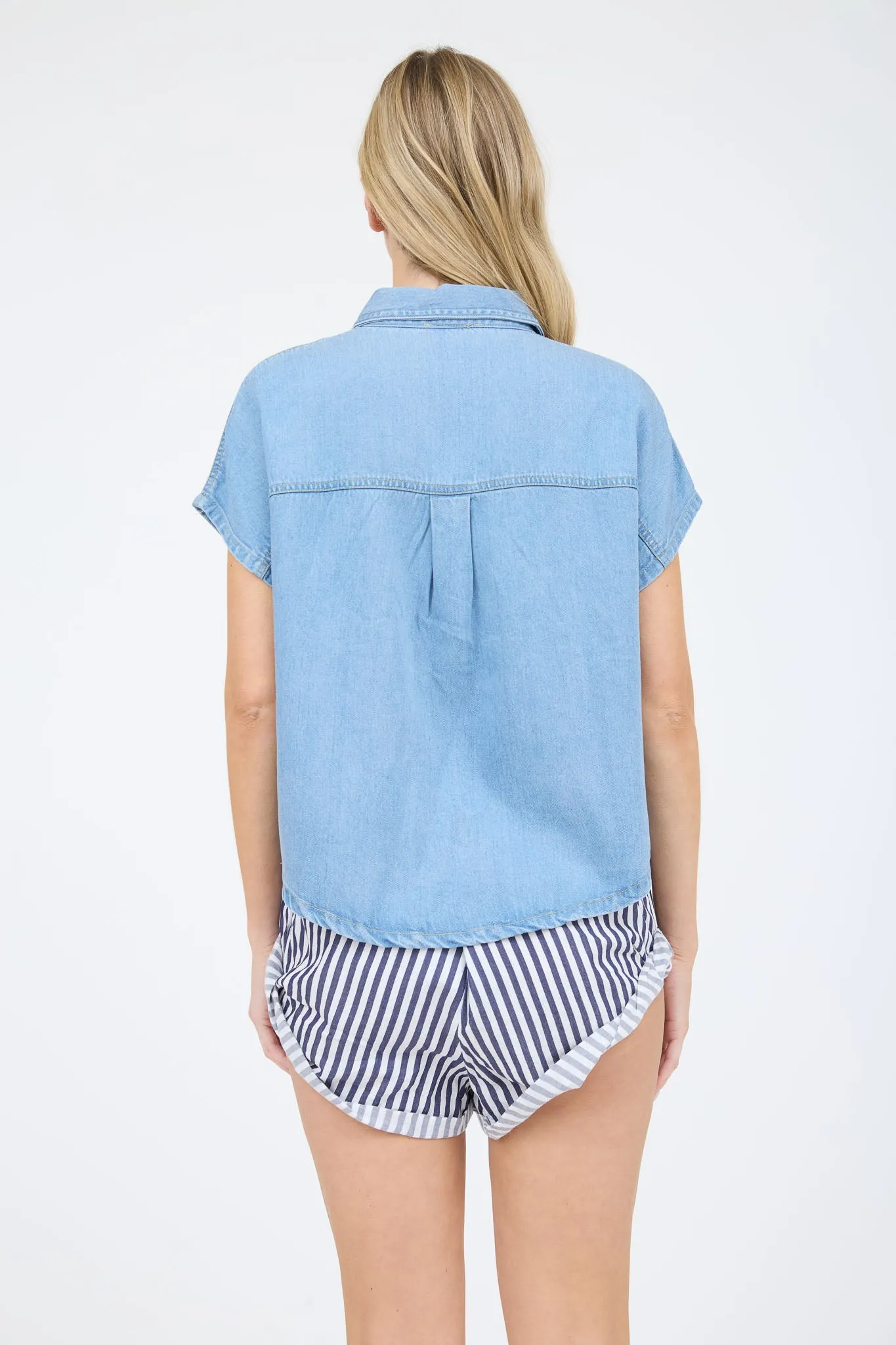 CHAMBRAY COLLARED SHORT SLEEVE BUTTON DOWN SHIRT sold by Blu Pepper product image thumbnail 2
