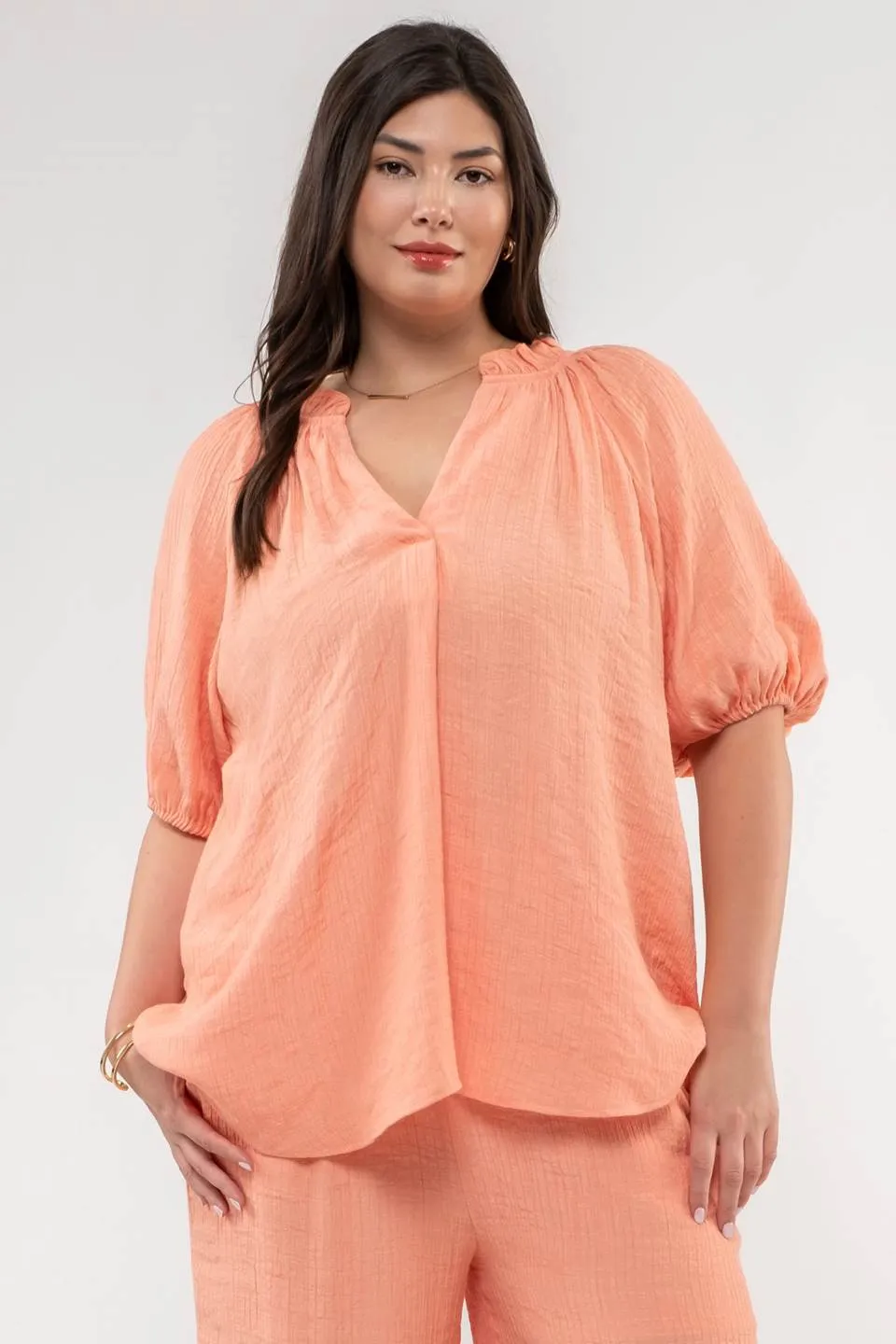 PLUS SCRUNCHED ELASTIC VNECK SHIRT sold by Blu Pepper
