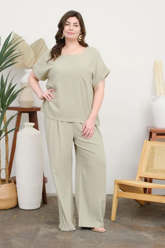 PLUS SHORT SLEEVE BOXY CUT LINEN TOP sold by Blu Pepper