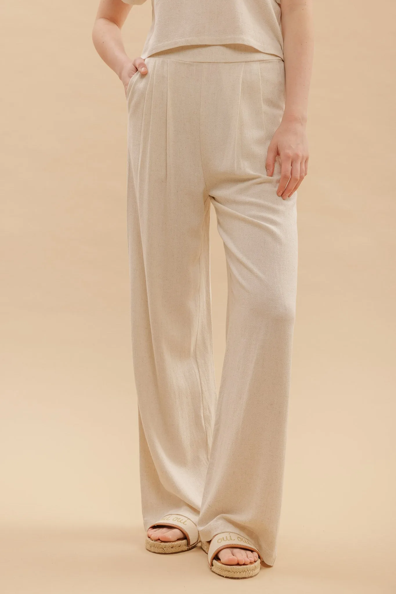 HIGH WAIST WIDE LEG PLEATED LINEN PANTS sold by Blu Pepper product image thumbnail 4