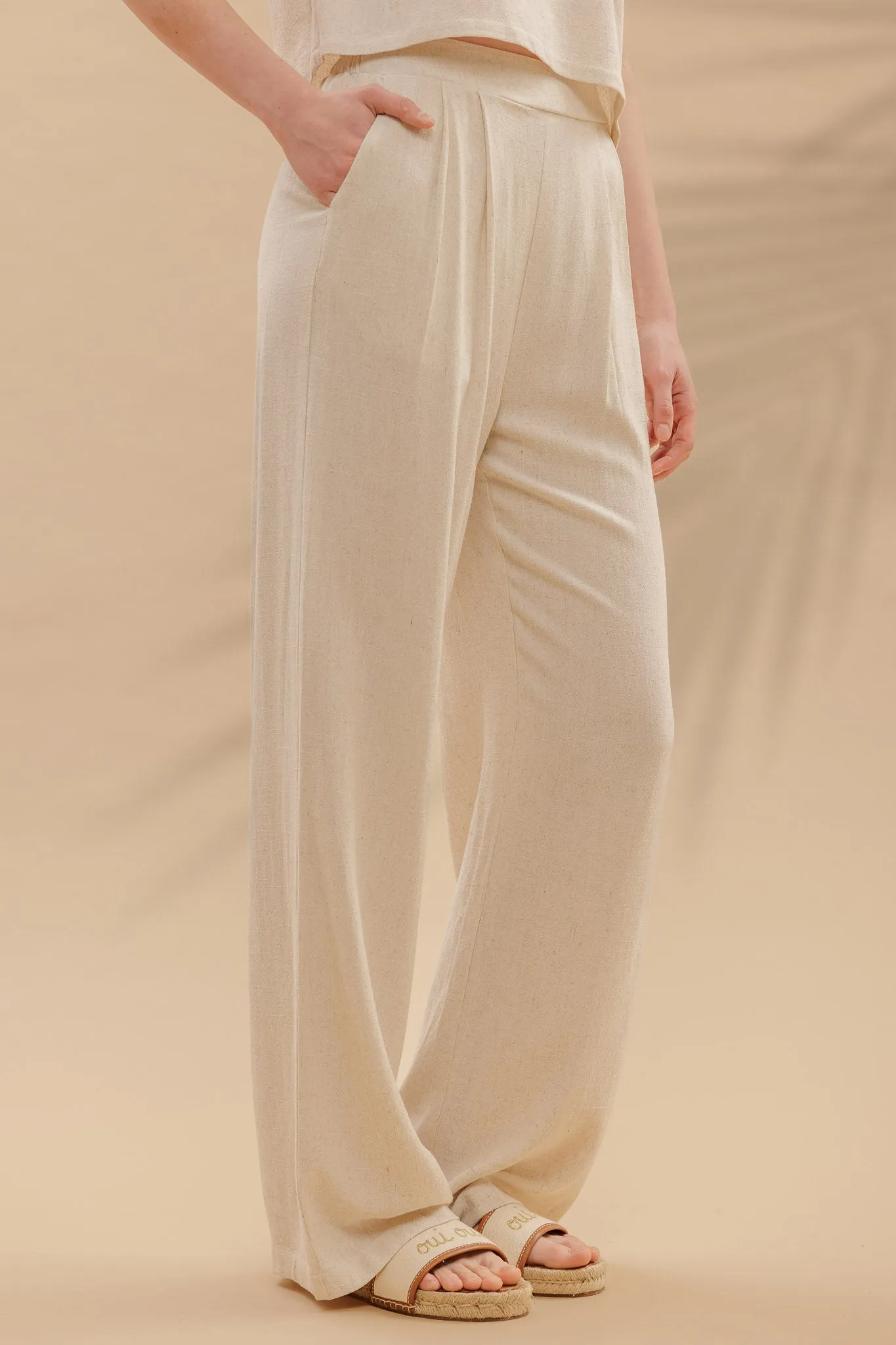 HIGH WAIST WIDE LEG PLEATED LINEN PANTS sold by Blu Pepper product image thumbnail 3