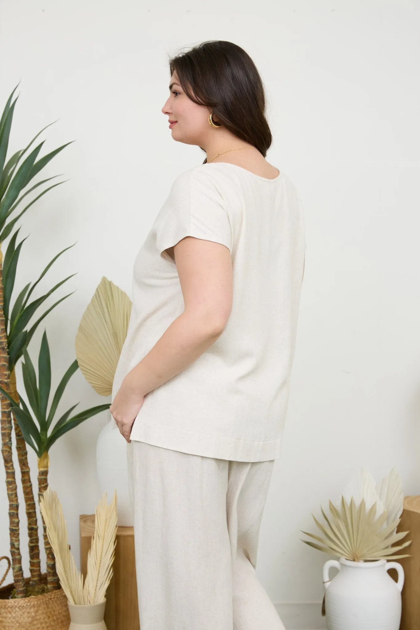 PLUS ROUND NECK SHORT SLEEVE LINEN BLOUSE sold by Blu Pepper product image thumbnail 3