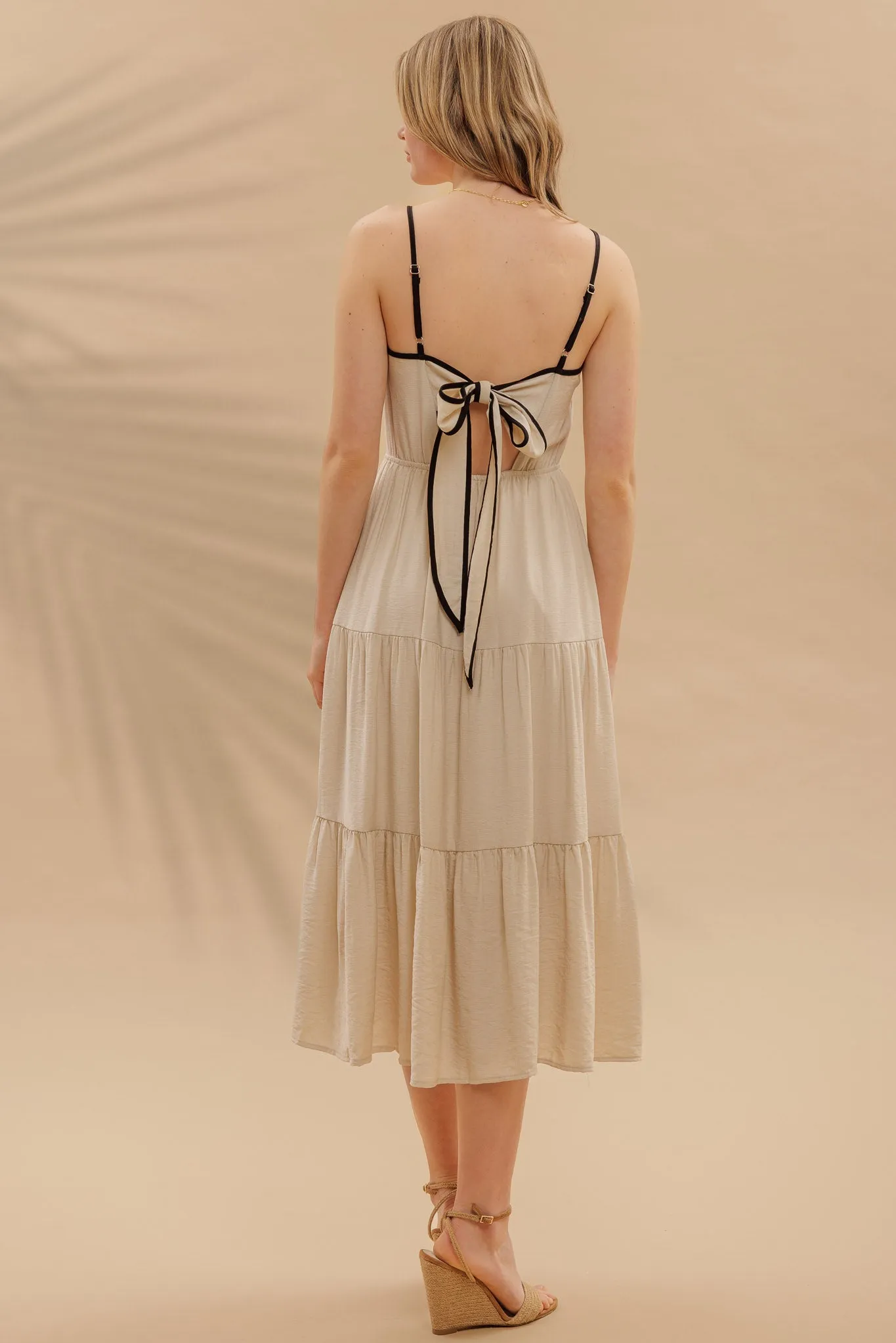 CONTRAST TRIM BACK TIE TIERED MIDI DRESS sold by Blu Pepper product image thumbnail 2