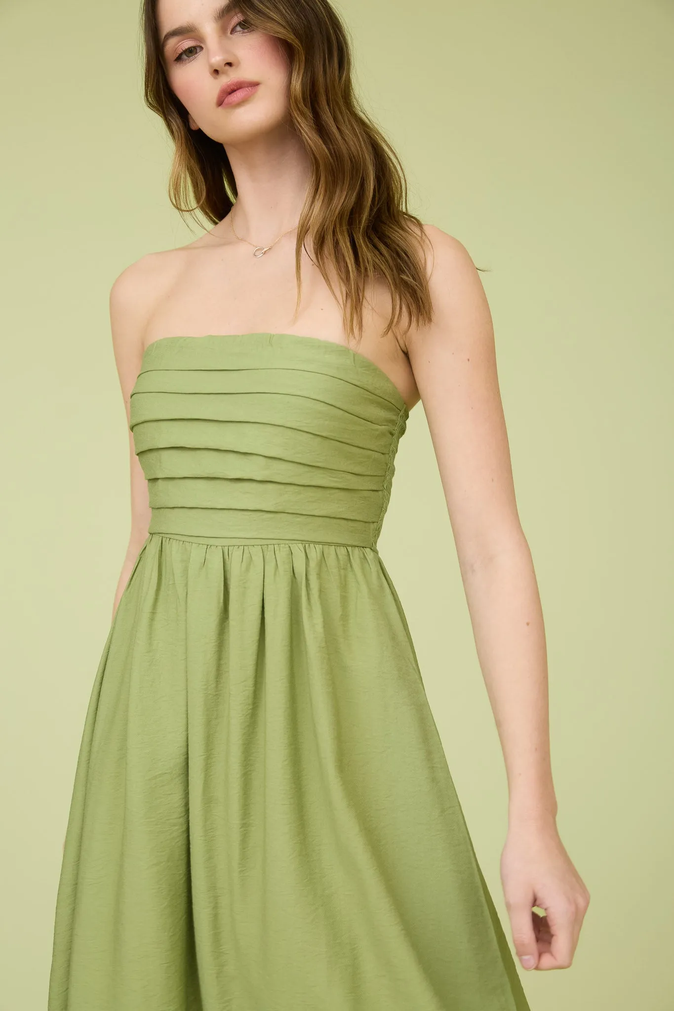 PLEATED BODICE STRAPLESS MIDI SUNDRESS sold by Blu Pepper product image thumbnail 4