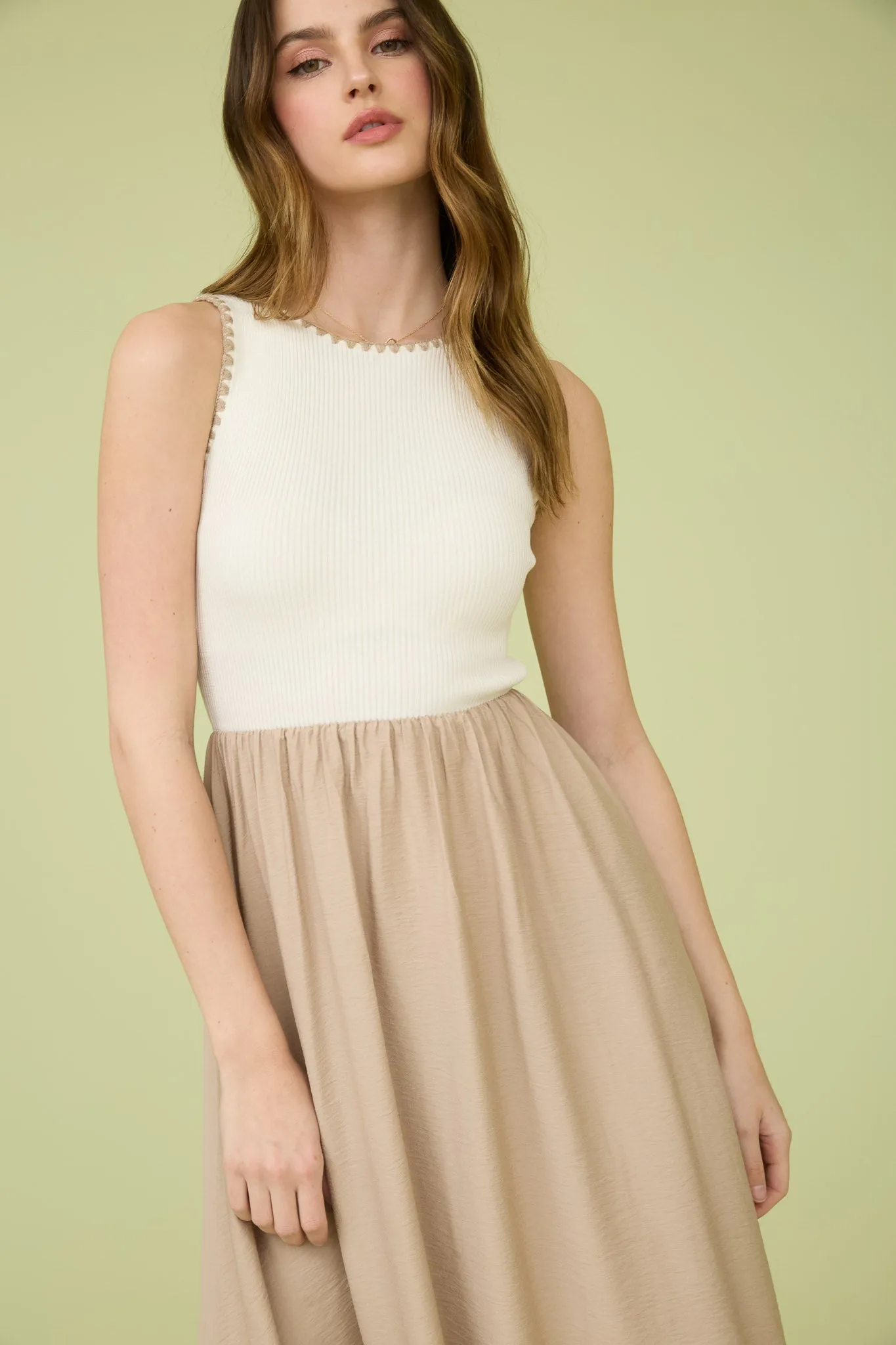 CONTRAST TRIM SLEEVELESS MIXED MEDIA MIDI DRESS sold by Blu Pepper product image thumbnail 5