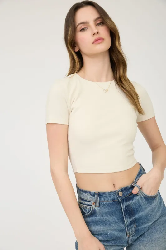 SHORT SLEEVE SEAMLESS CROP TOP sold by Blu Pepper