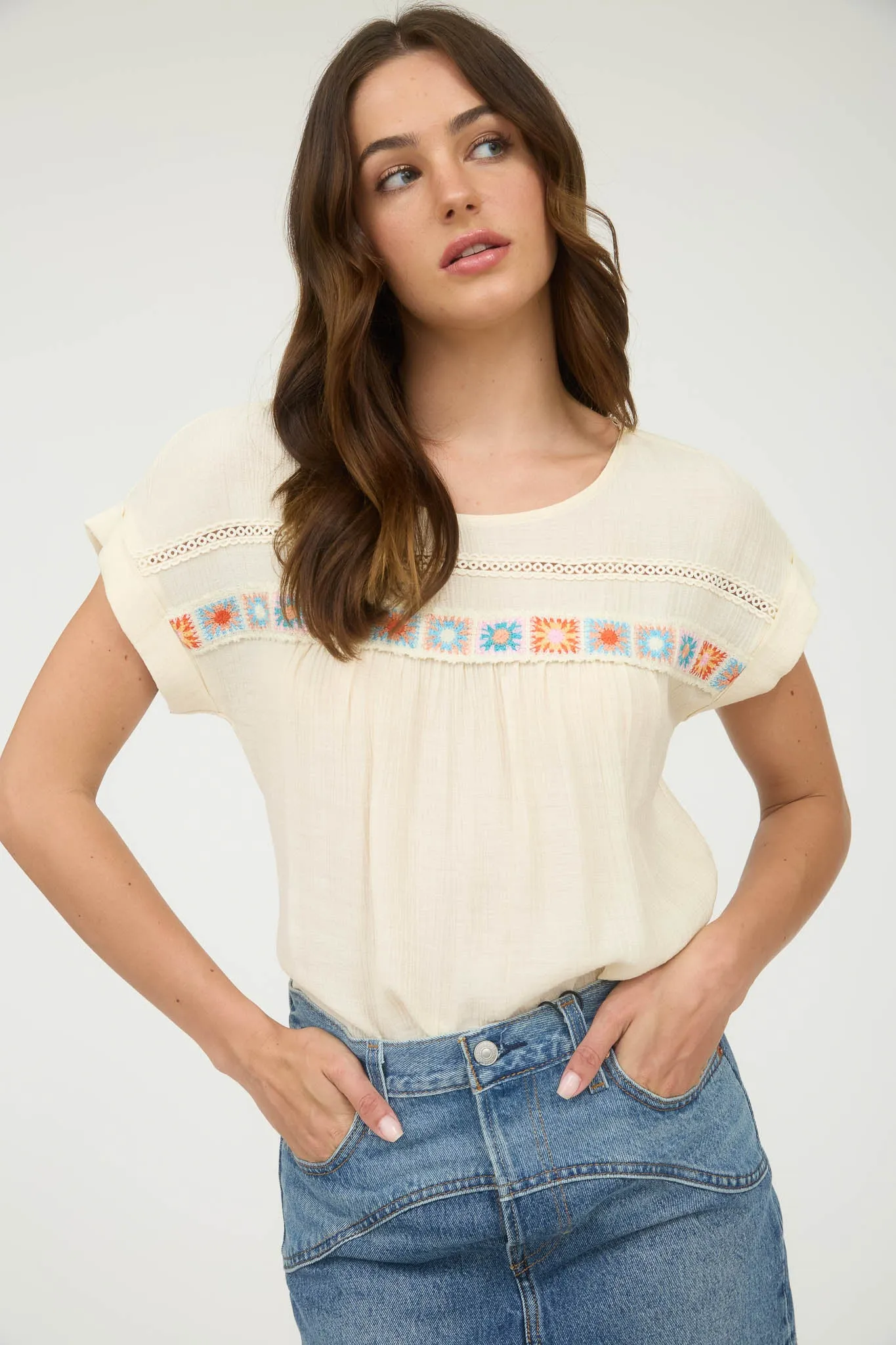 CROCHET FLORAL DETAIL LACE TRIM SHORT SLEEVE TOP sold by Blu Pepper