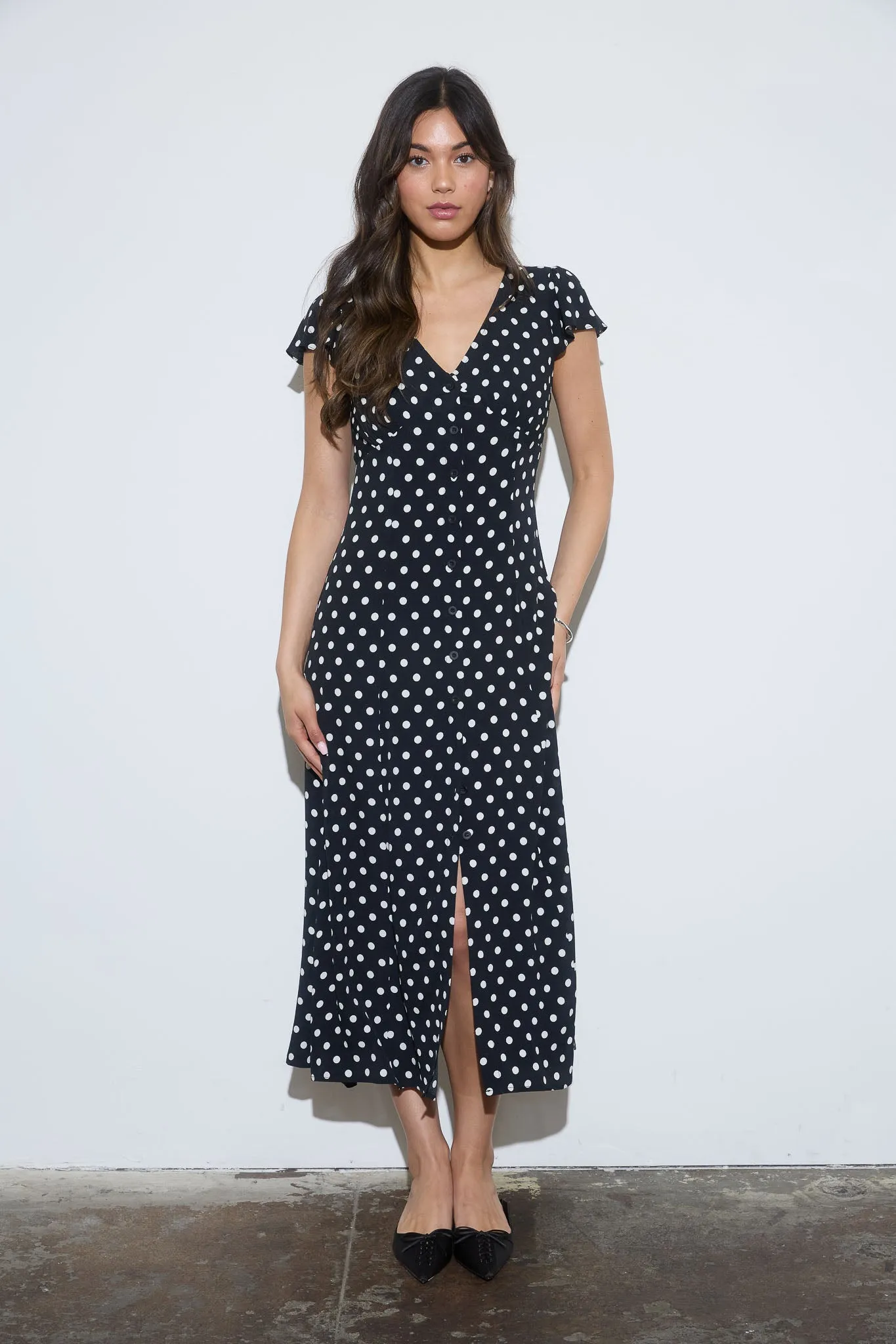 POLKA DOT BUTTON DOWN SHORT SLEEVE MIDI DRESS sold by Blu Pepper product image thumbnail 4