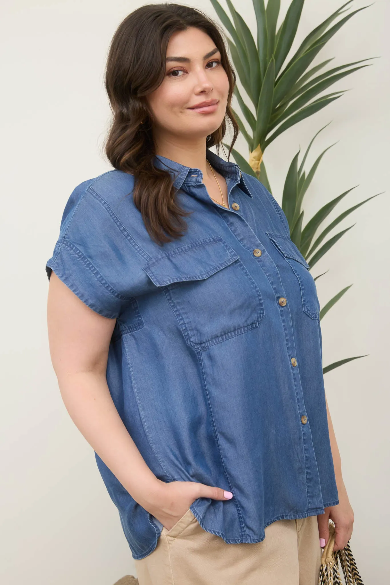 PLUS CHAMBRAY COLLARED POCKET FLAP BUTTON DOWN sold by Blu Pepper product image thumbnail 3