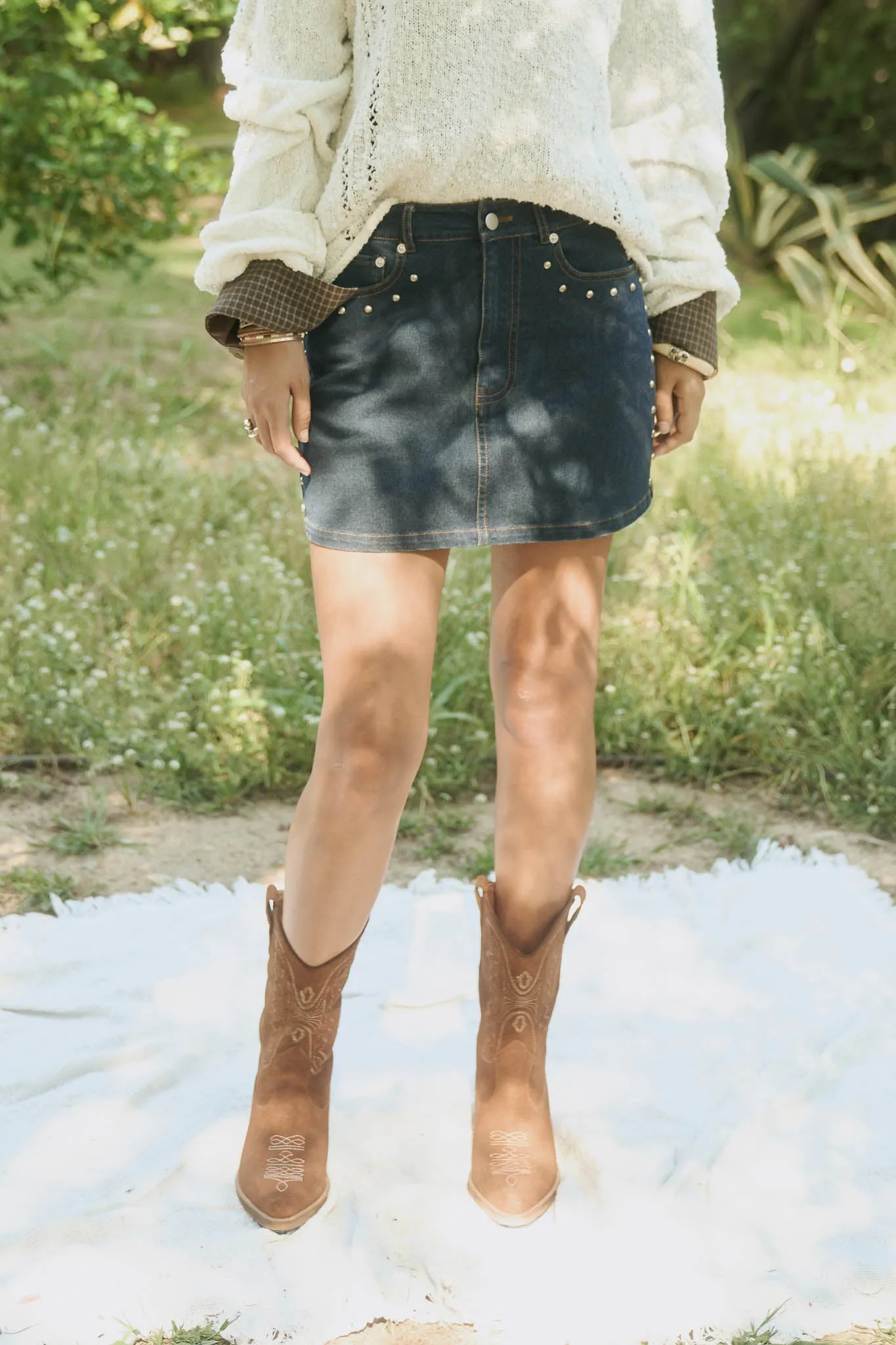 STUD DETAIL DENIM MINI SKIRT sold by Blu Pepper product image thumbnail 4